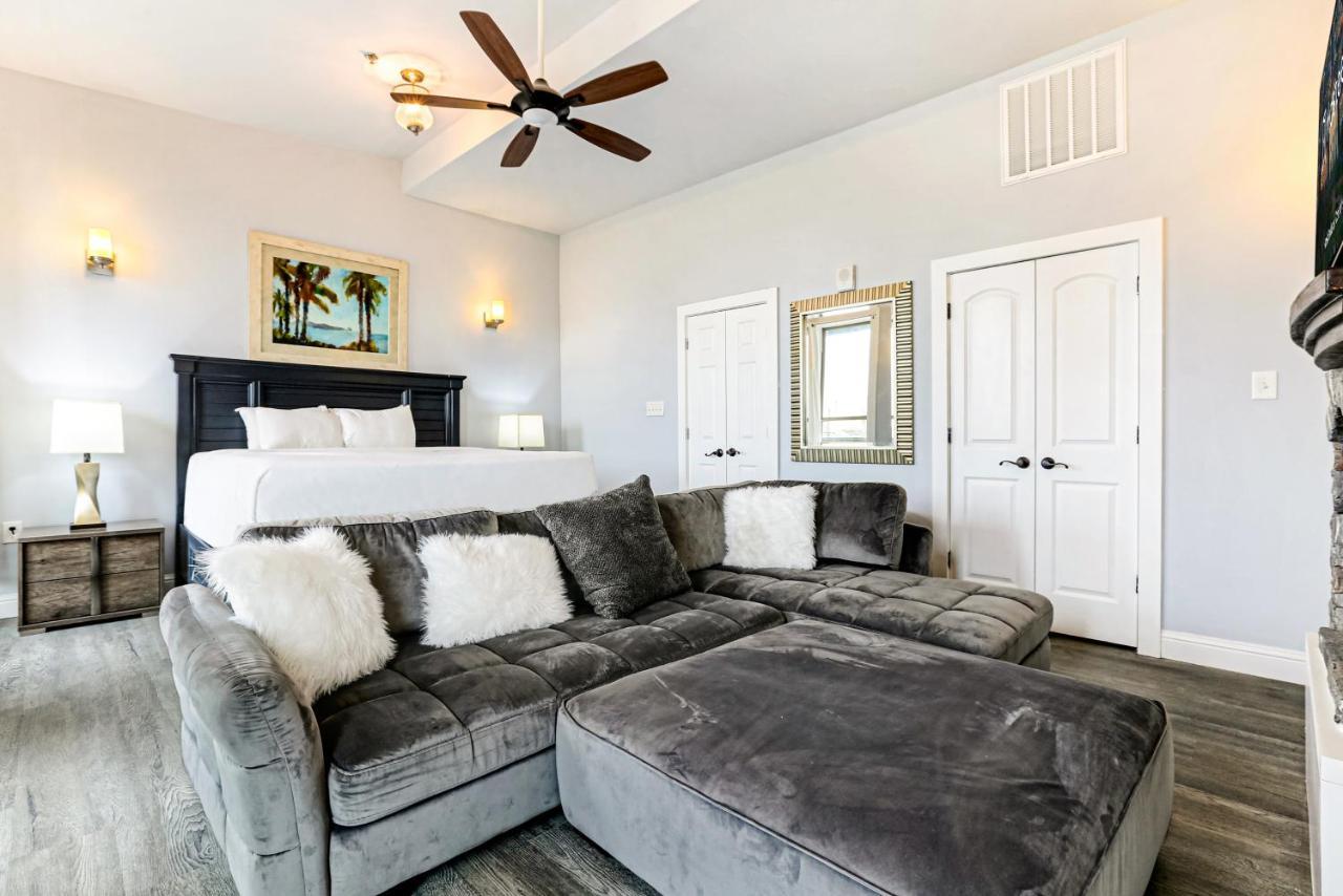 Apartment 5br Penthouse With Amenities Near Fq New Orleans