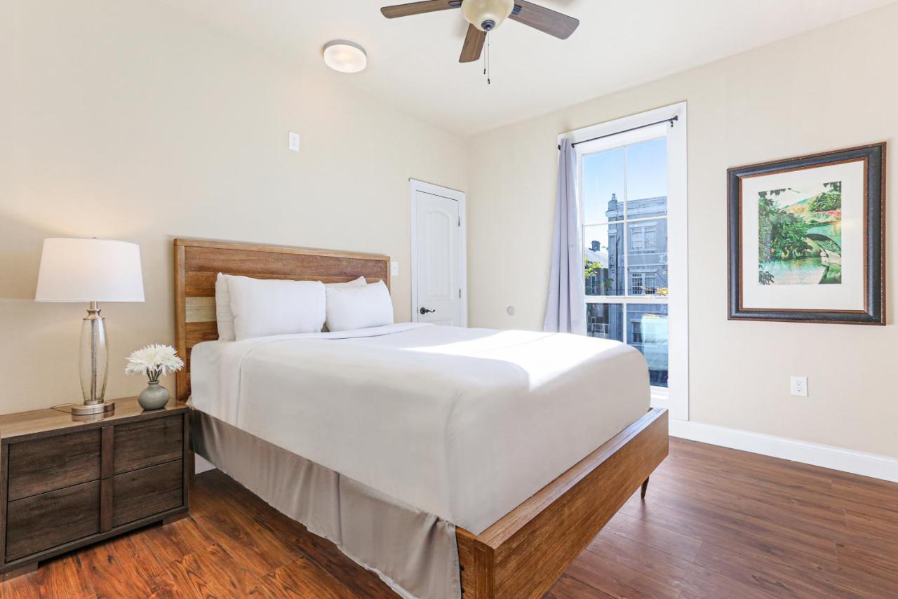 Apartment Fully-furnished 4br Near Fq New Orleans