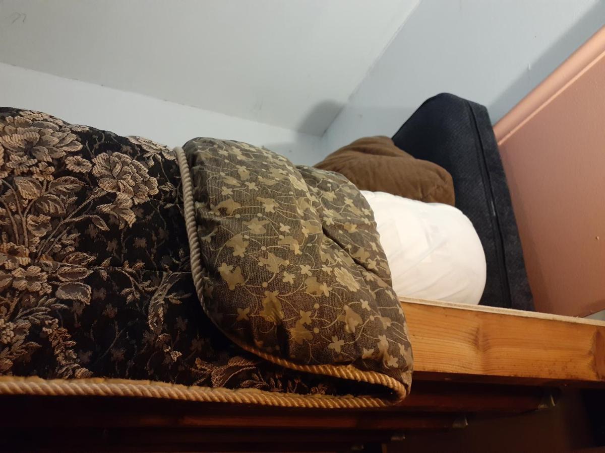 Travel Nurse Black Out Curtains 30 Day Hostel *