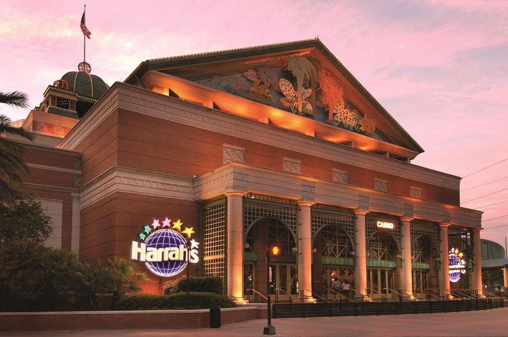 Caesars Hotel 4*