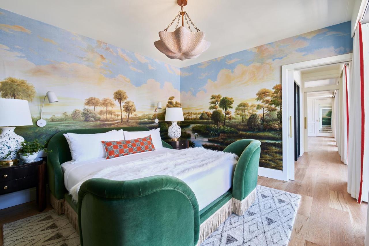 Hotel Virgin 4*