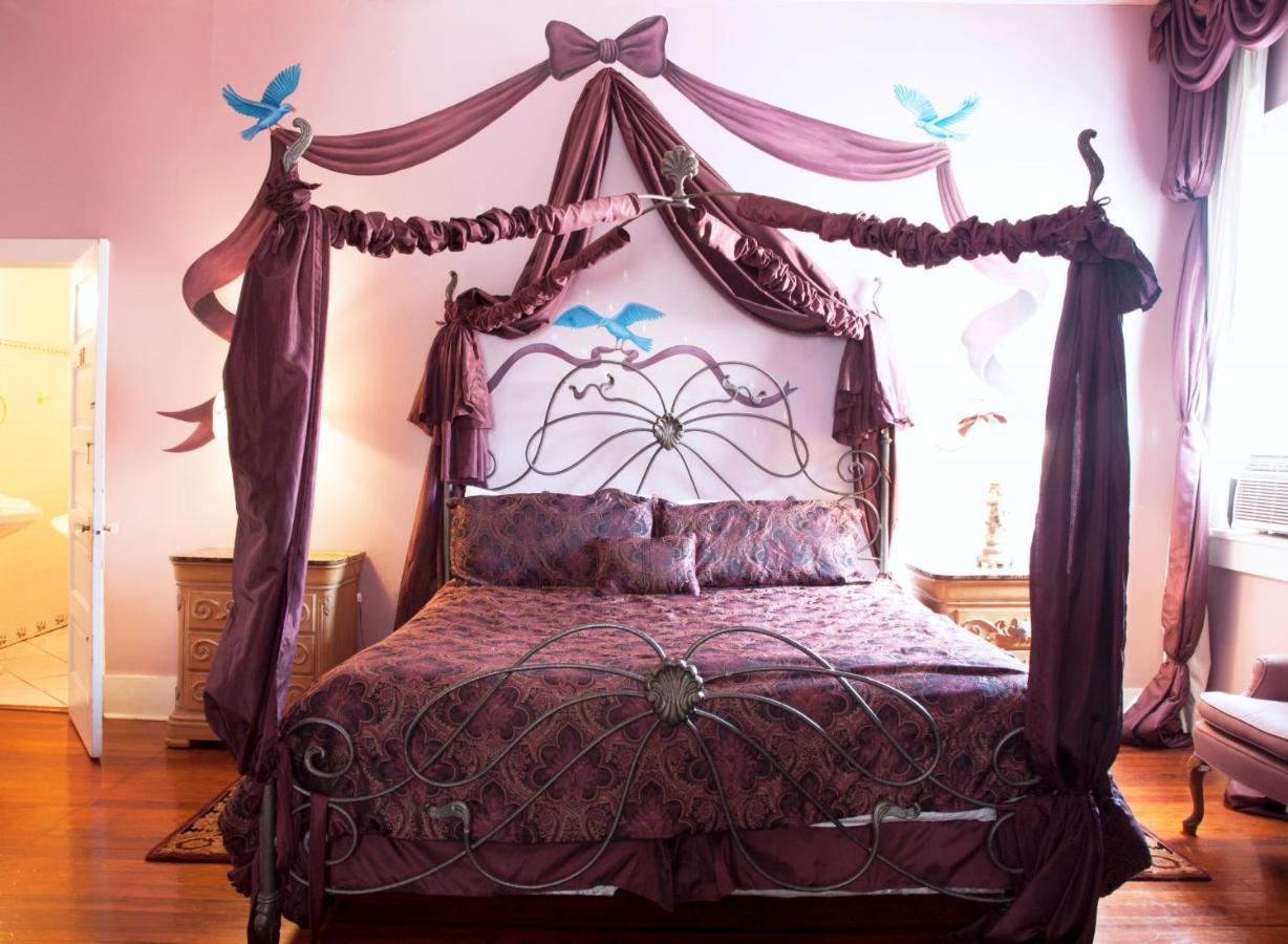 The Magnolia Mansion 4*