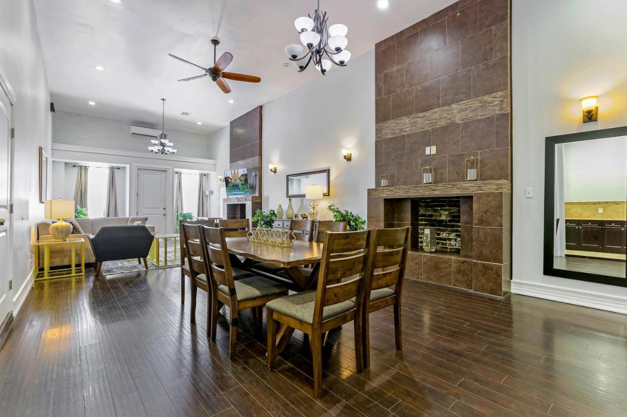 Spacious 3br In Downtown *