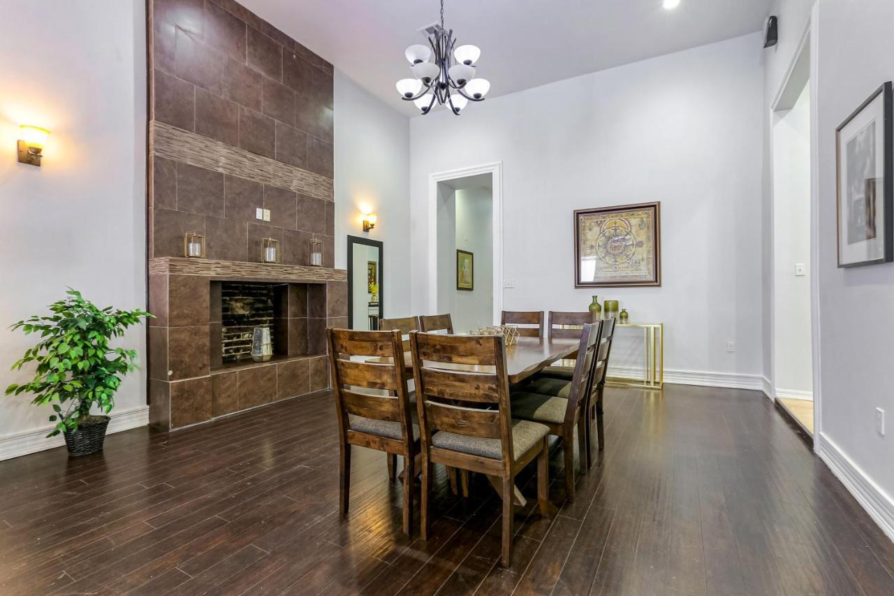 Spacious 3br In Downtown Apartment