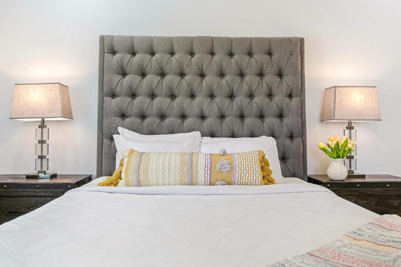 Elegant 4br In Downtown By Hosteeva