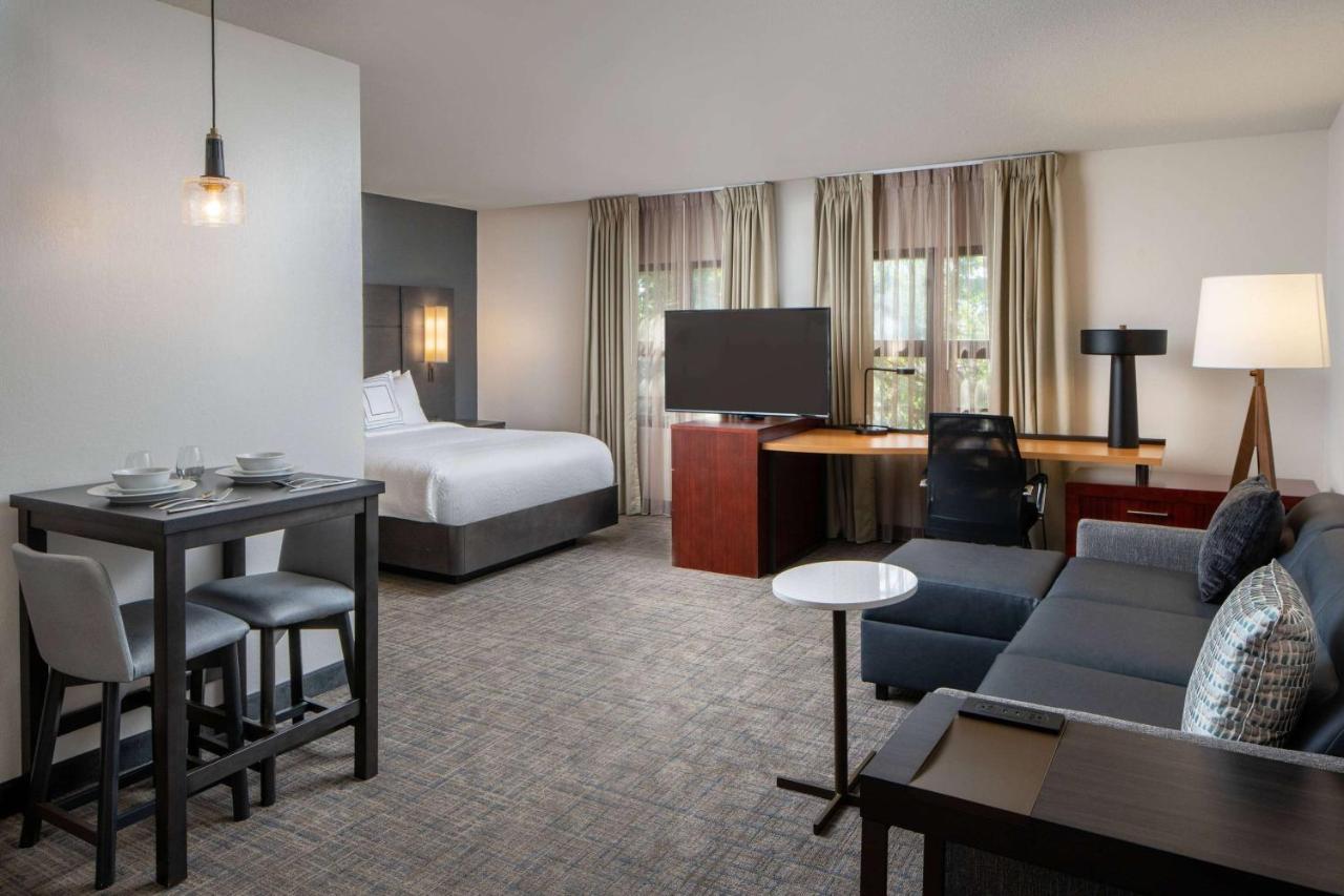 Sonesta Es Convention Center New Orleans