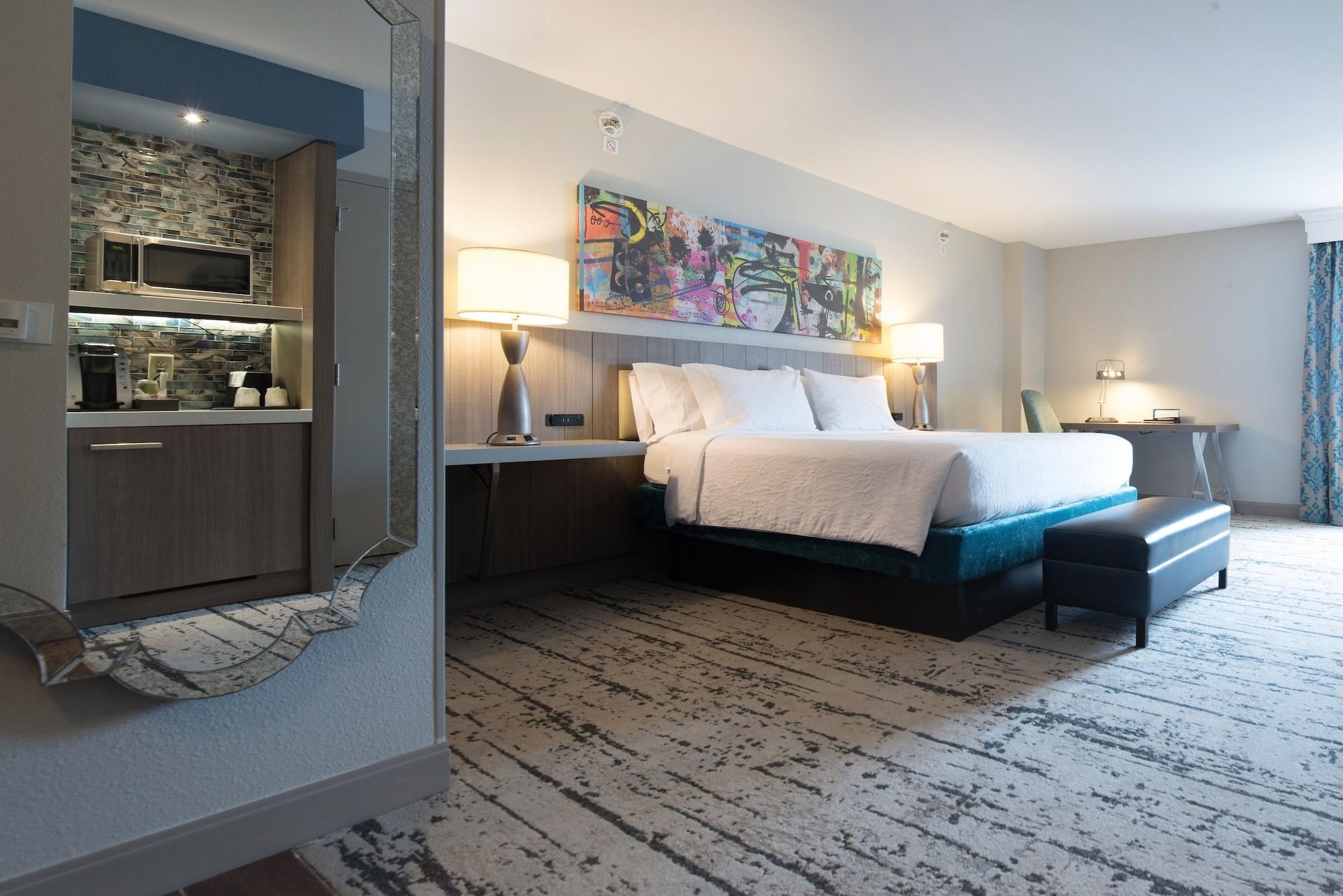 Hilton Garden Convention Center 3*