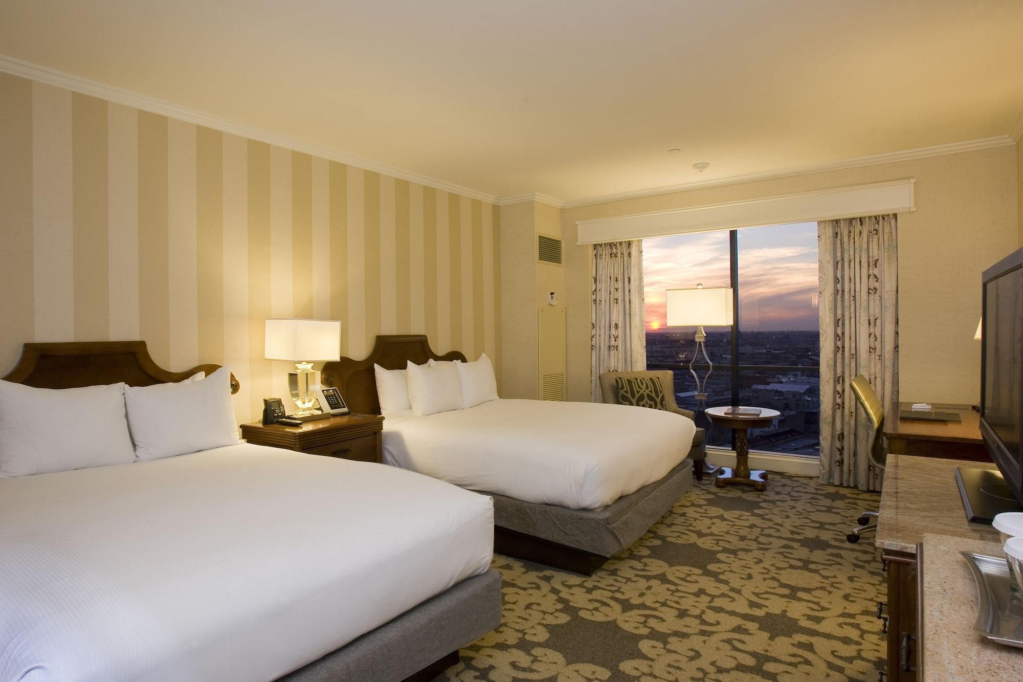 Hilton Riverside 4*