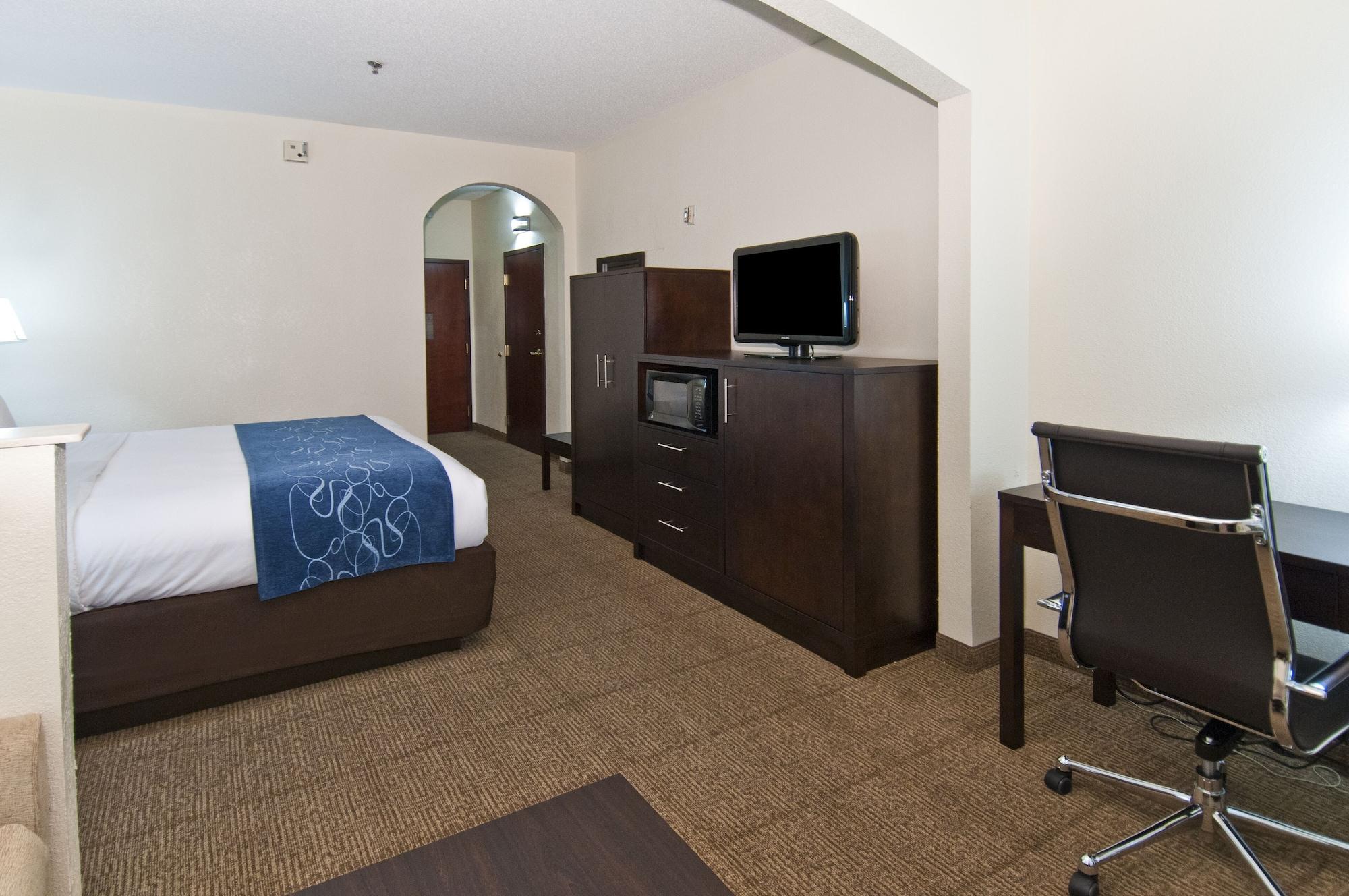 Comfort East Hotel 2*