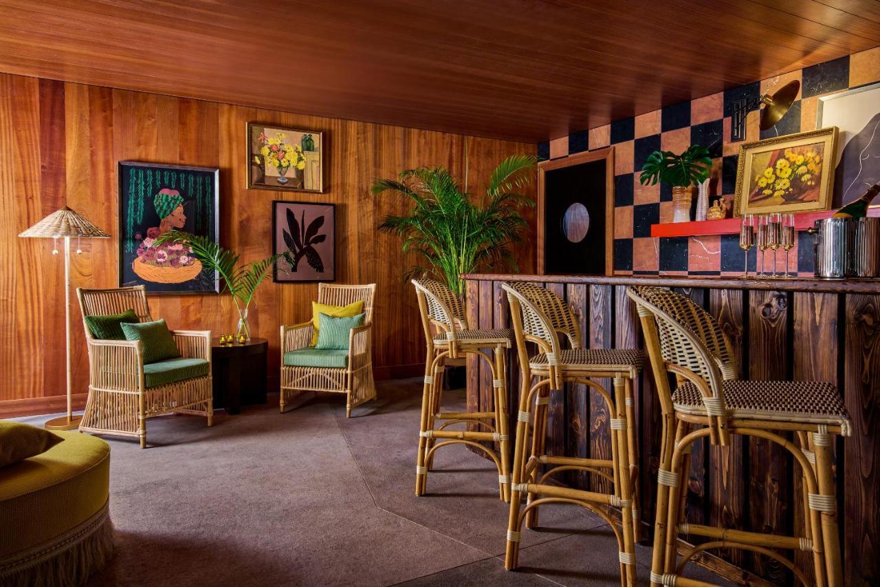 Hotel Virgin 4*