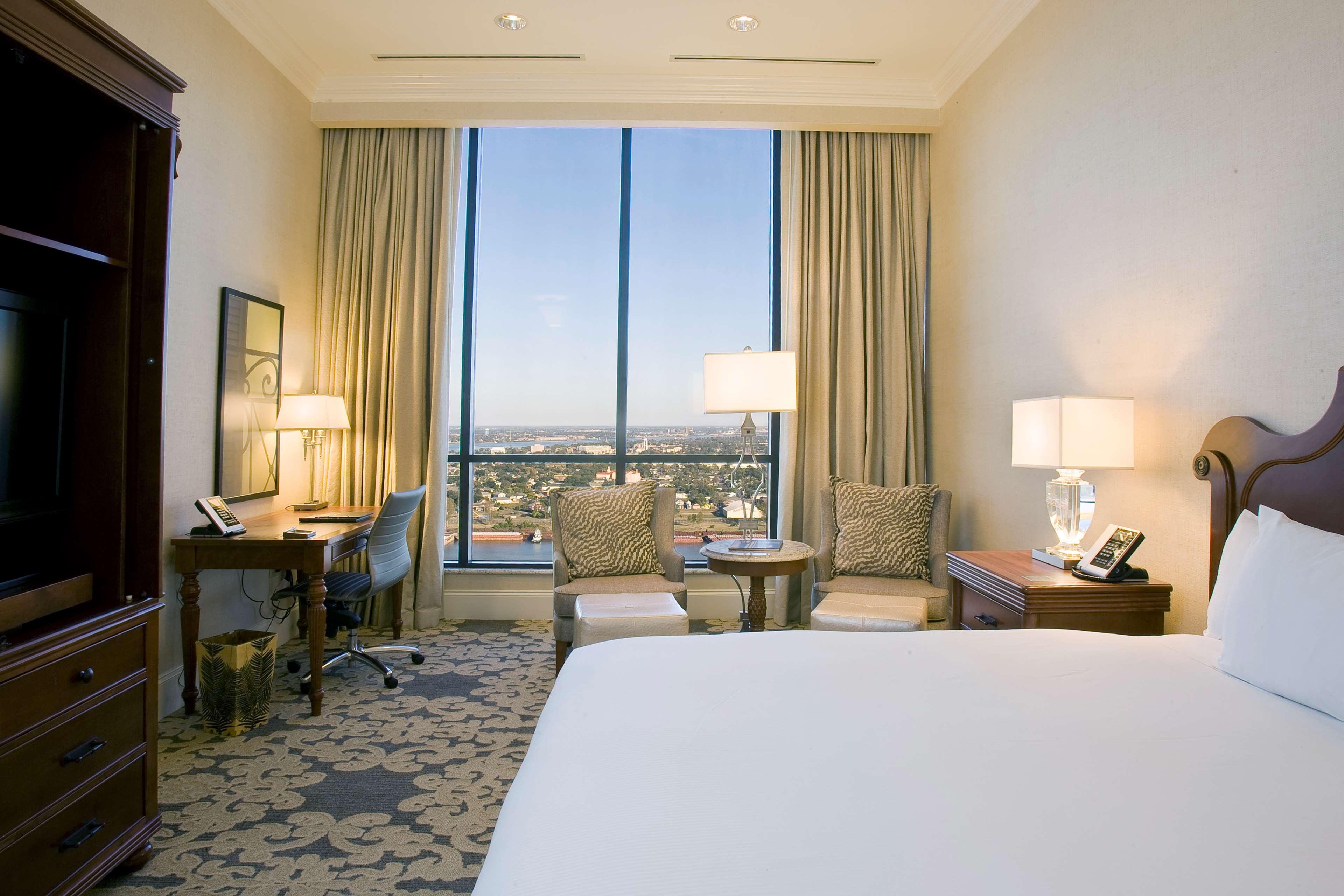 Hilton Riverside Hotel