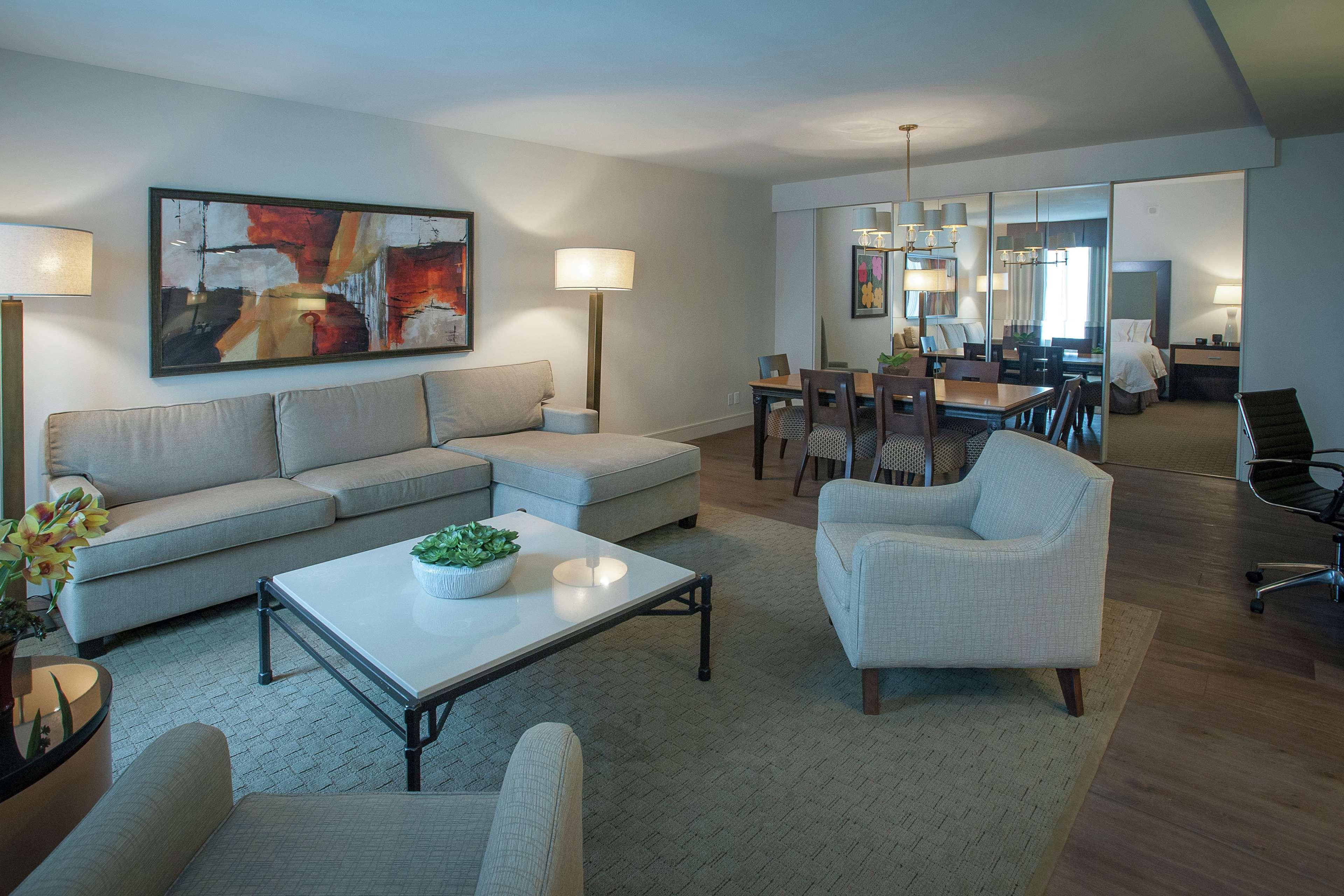 Hampton Downtown / French Quarter Area Hotel 3*