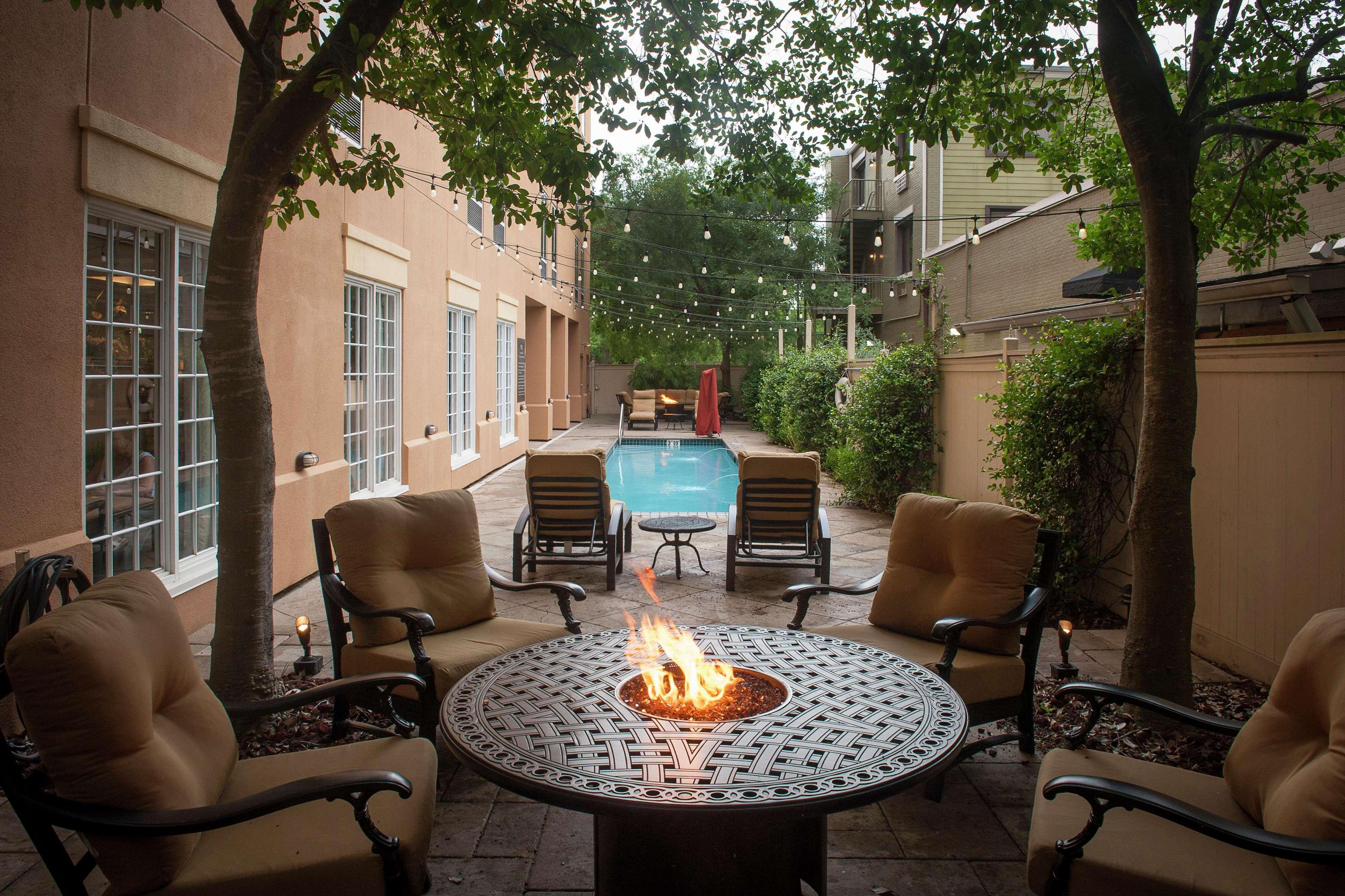 Hampton Downtown / French Quarter Area Hotel 3*