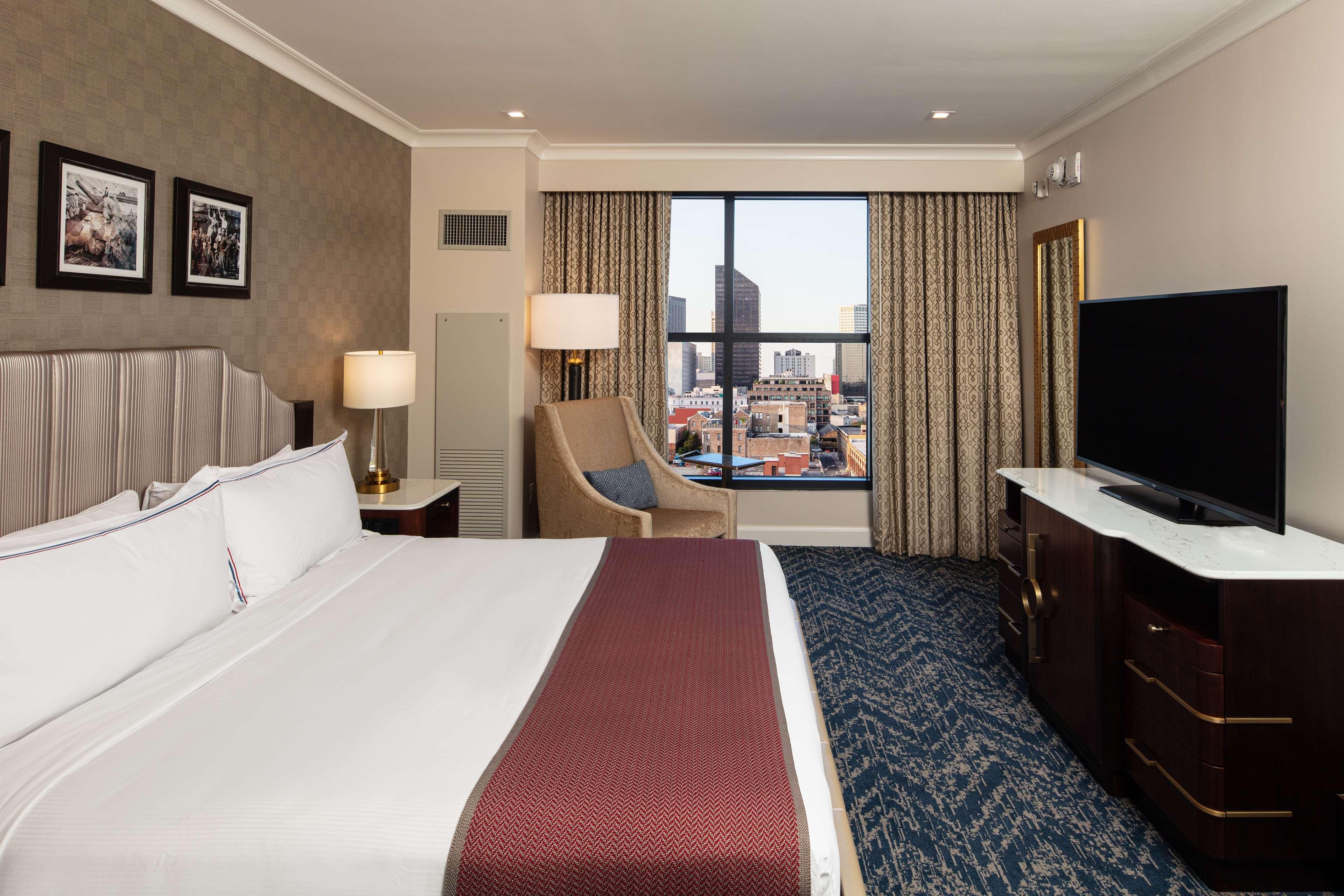 The Higgins New Orleans, Curio Collection By Hilton