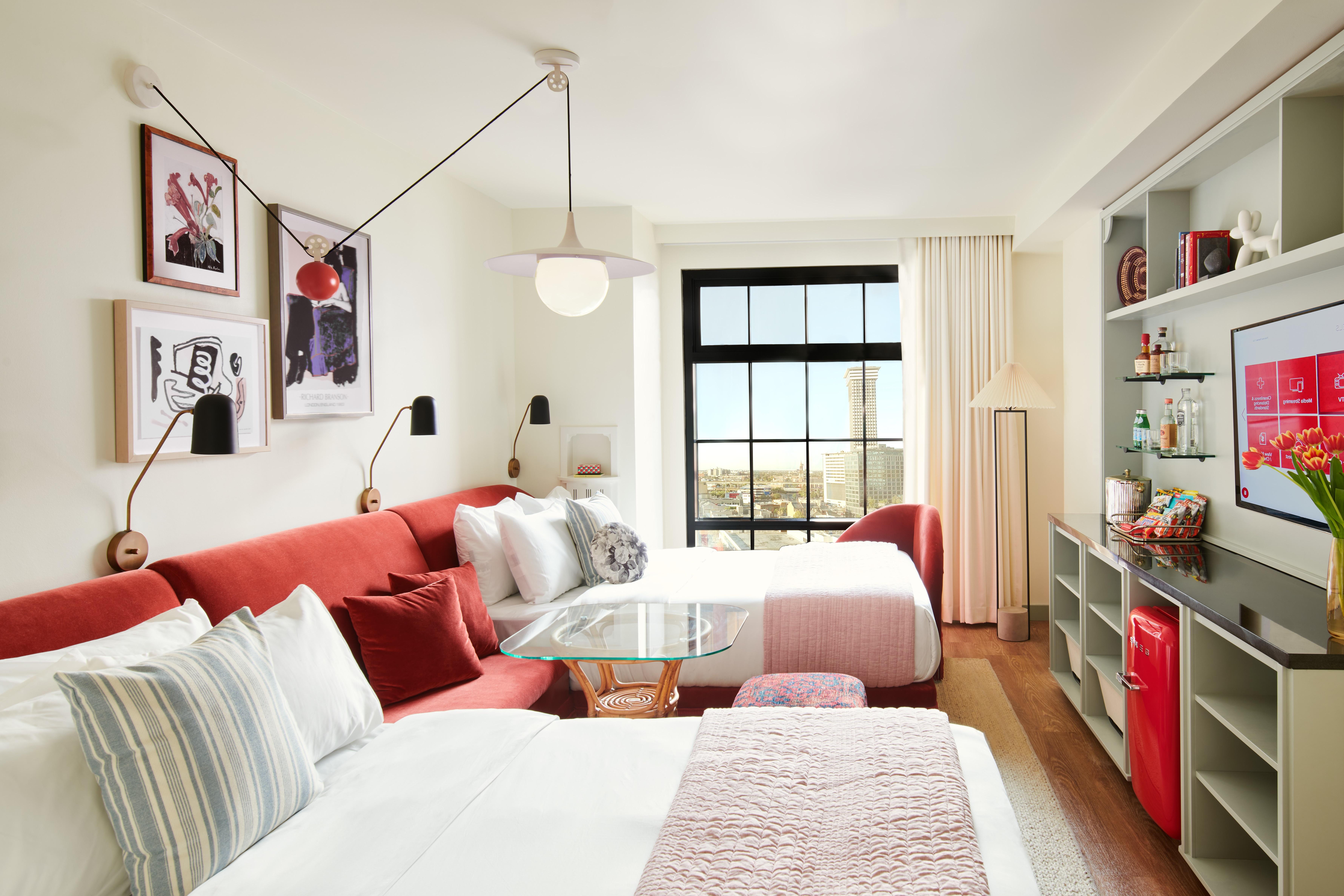 Virgin Hotel 4*