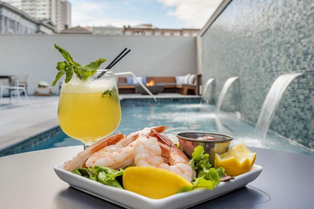 Hotel One11 4*