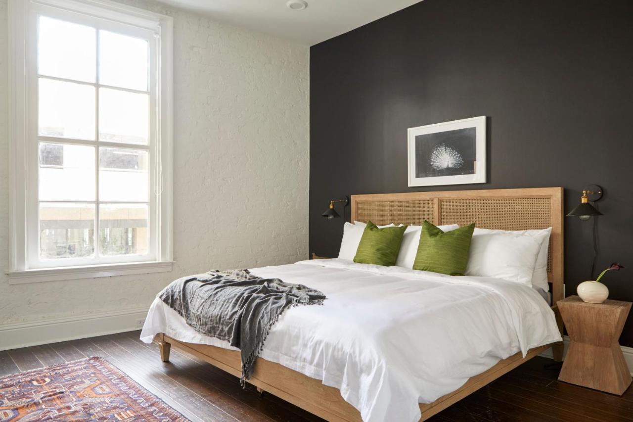 Sonder Lafayette Square Aparthotel