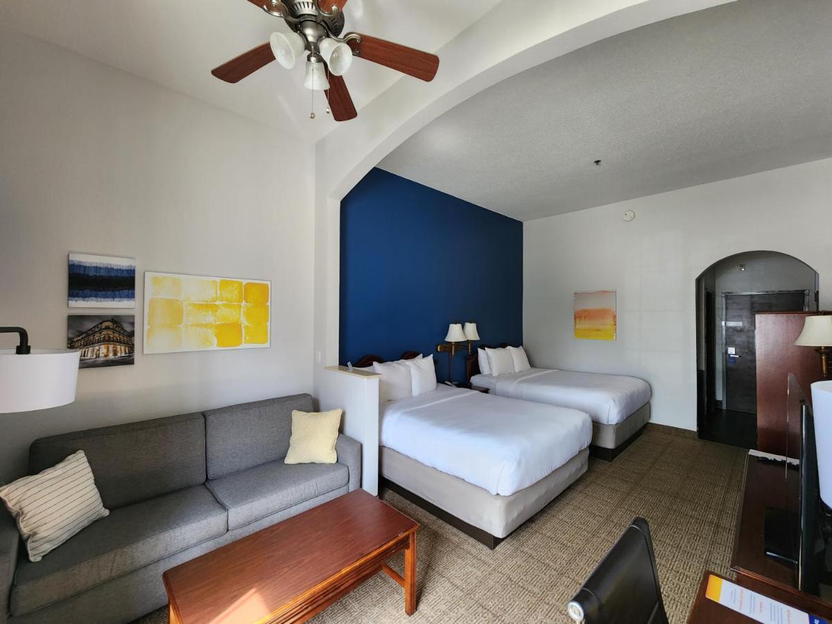 Comfort East 2* New Orleans