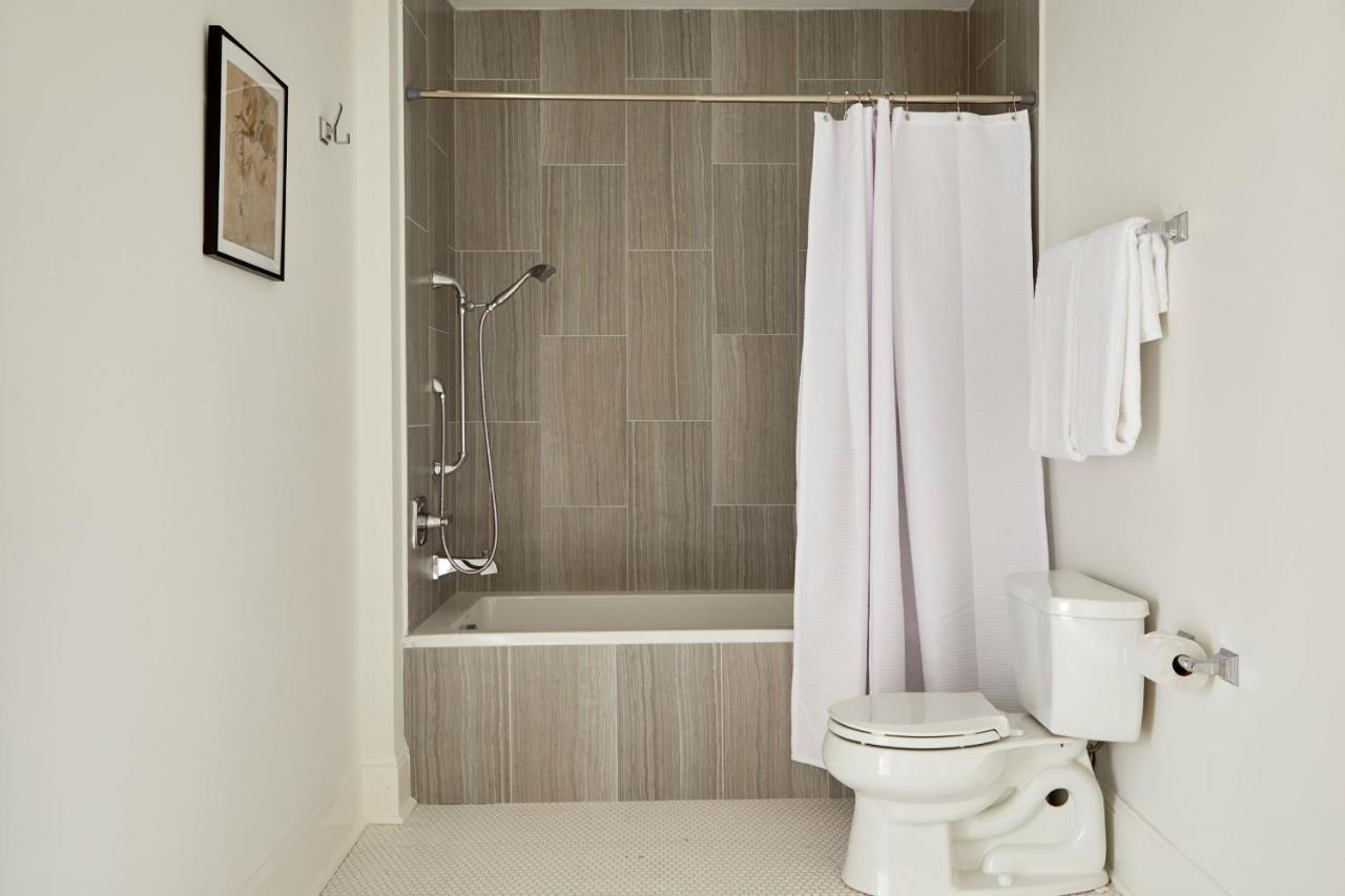 Sonder Lafayette Square Aparthotel 4*