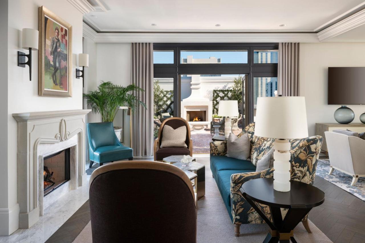 The Ritz-carlton, Hotel 5*