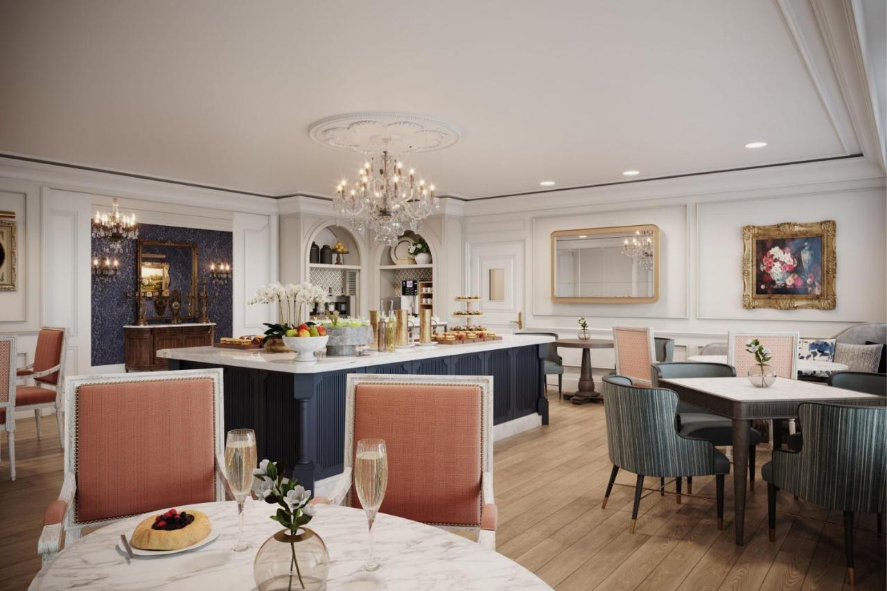 The Ritz-carlton, Hotel