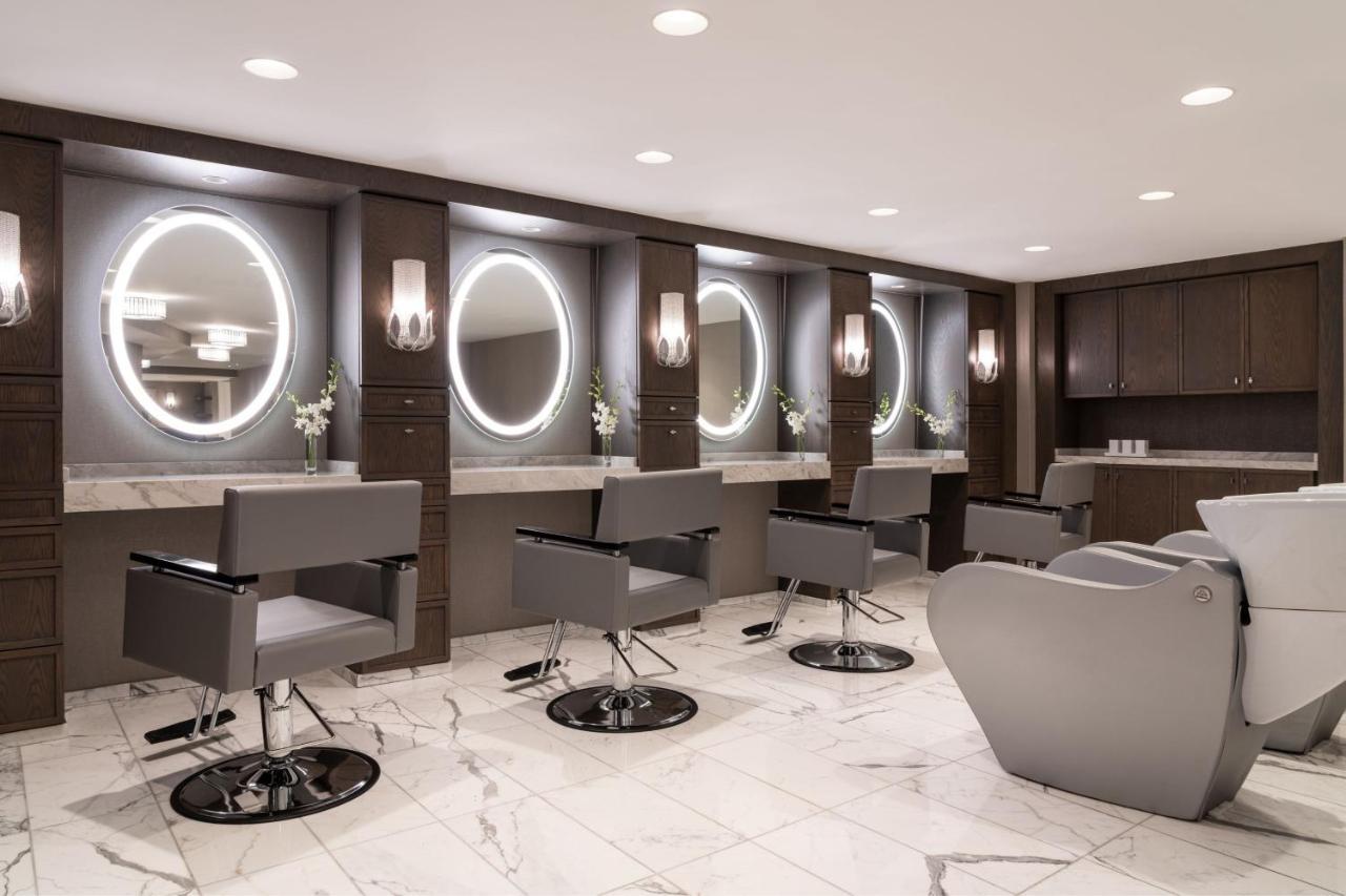 The Ritz-carlton, Hotel