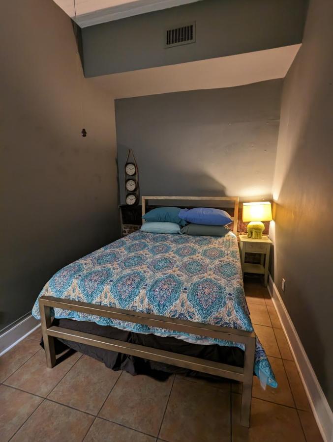 Maison Des Lunes Bed & Breakfast *