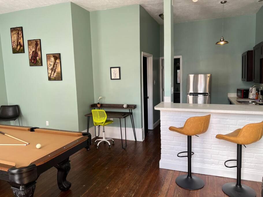 Chilled Pad 2 Blocks From The French Quarters Apartment