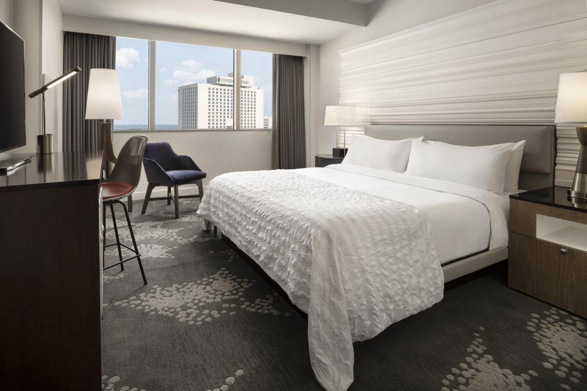Le Meridien Hotel New Orleans