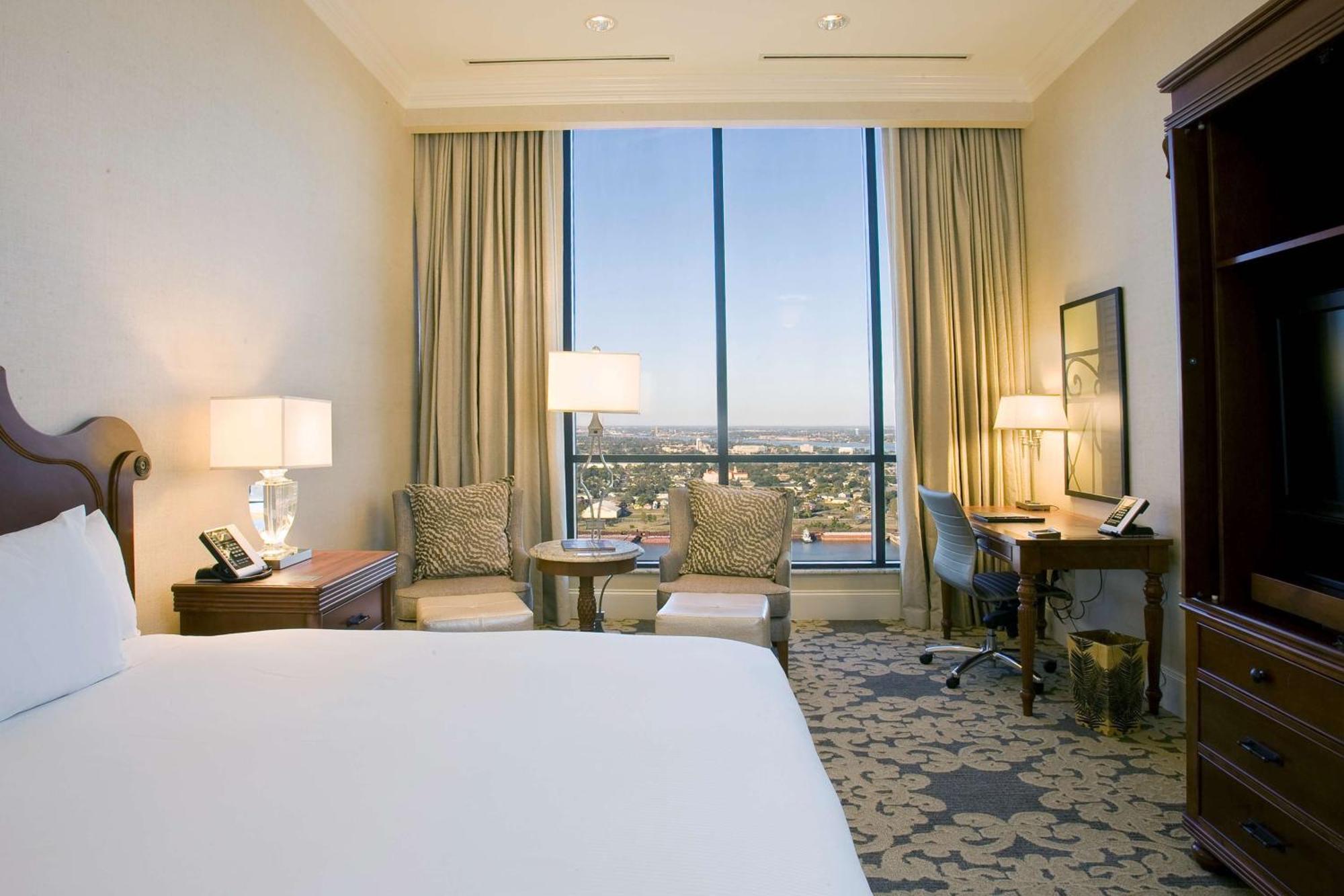 Hotel Hilton Riverside 4*