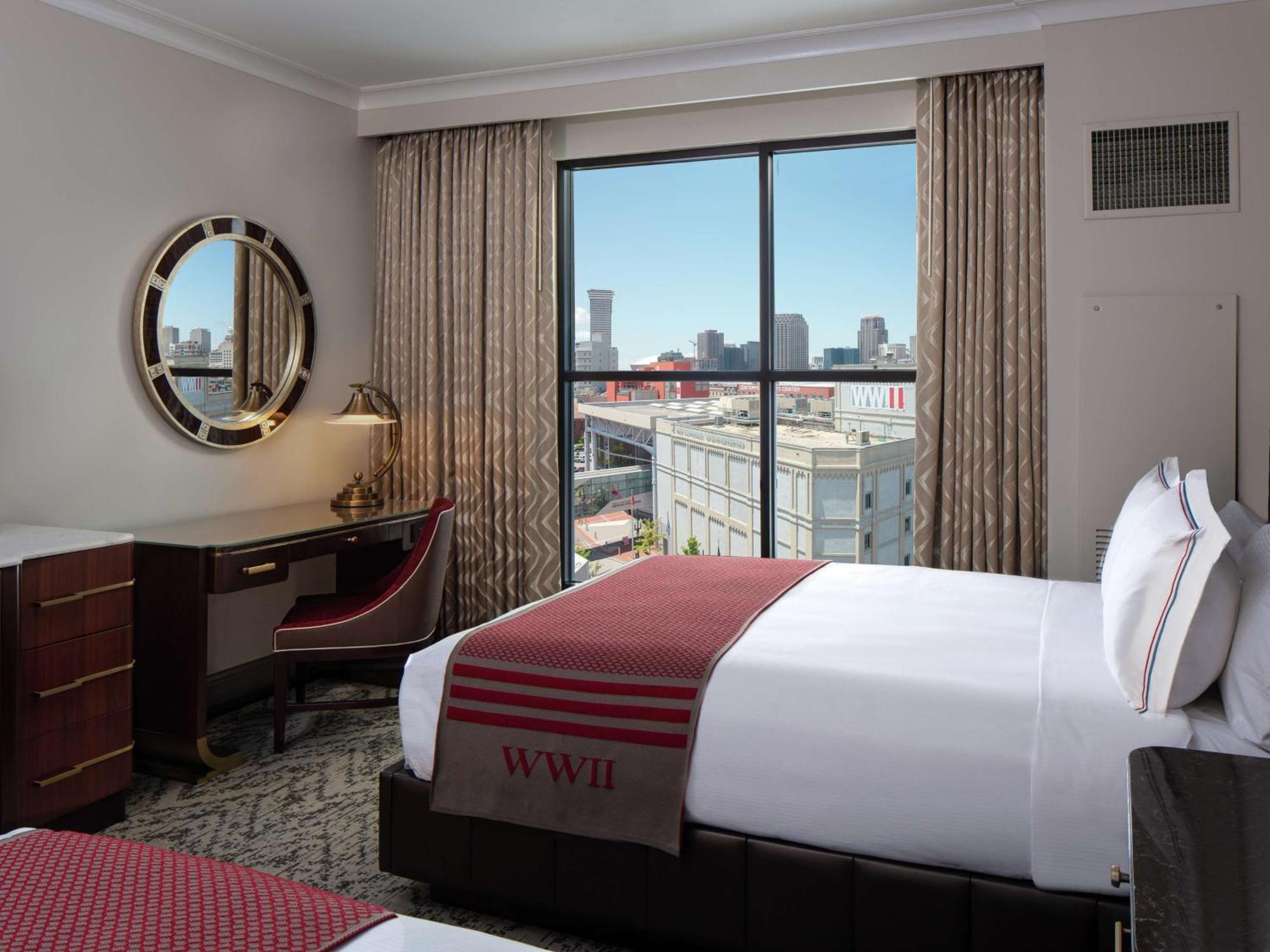 Hotel The Higgins New Orleans, Curio Collection By Hilton New Orleans