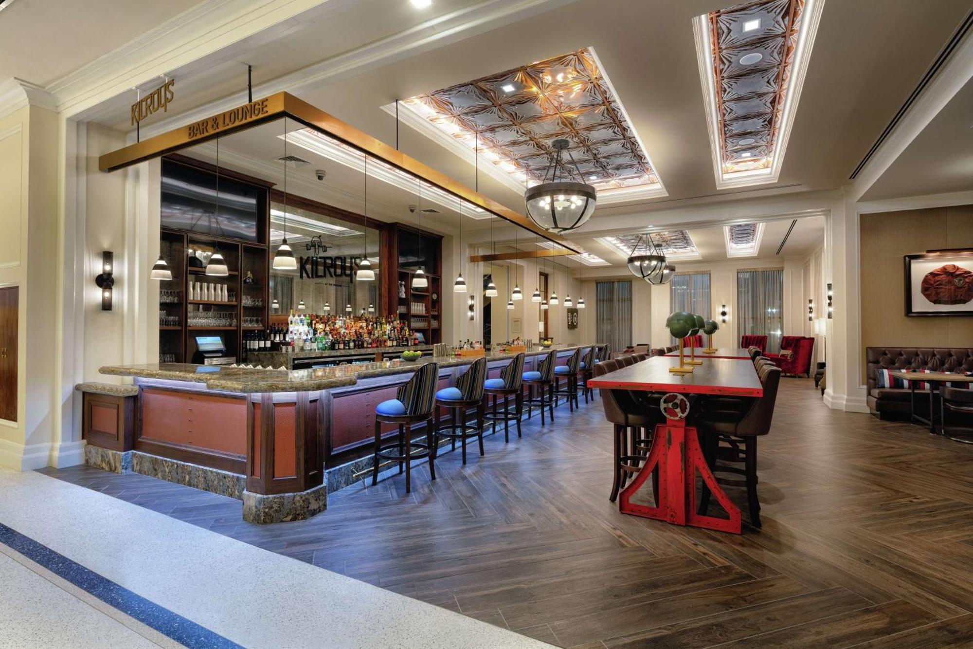 Hotel The Higgins New Orleans, Curio Collection By Hilton 4*