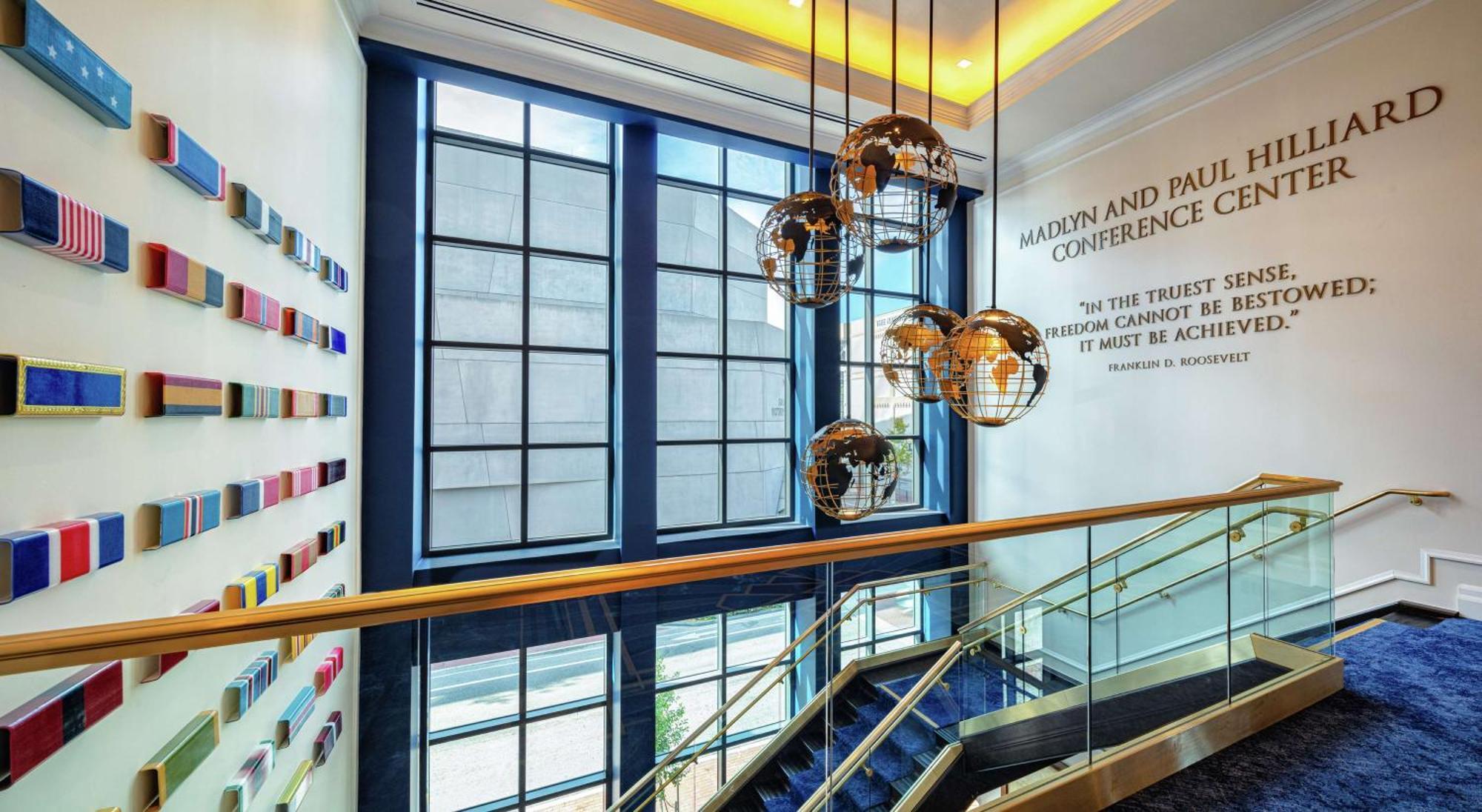 The Higgins New Orleans, Curio Collection By Hilton