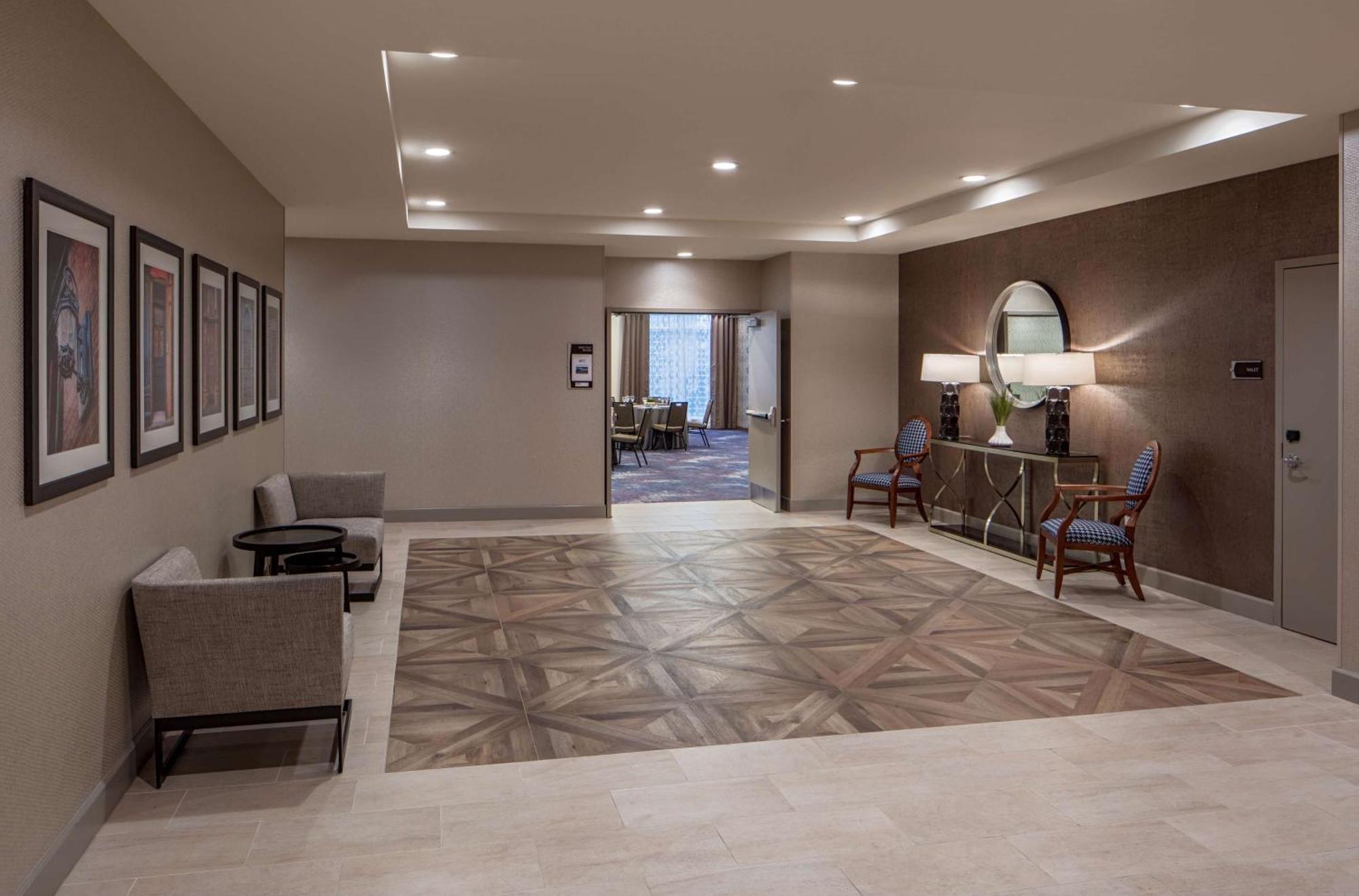 Hotel Homewood By Hilton French Quarter 3*