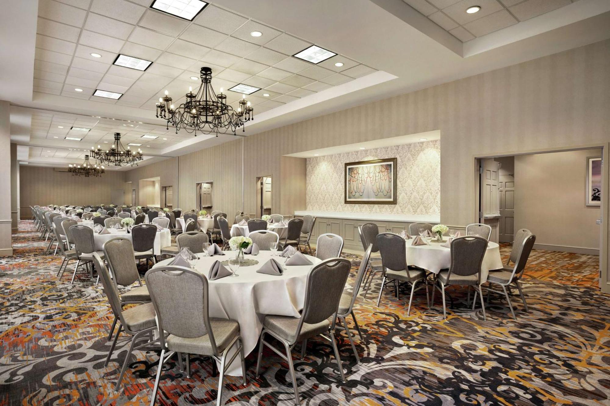 Hilton Garden Convention Center