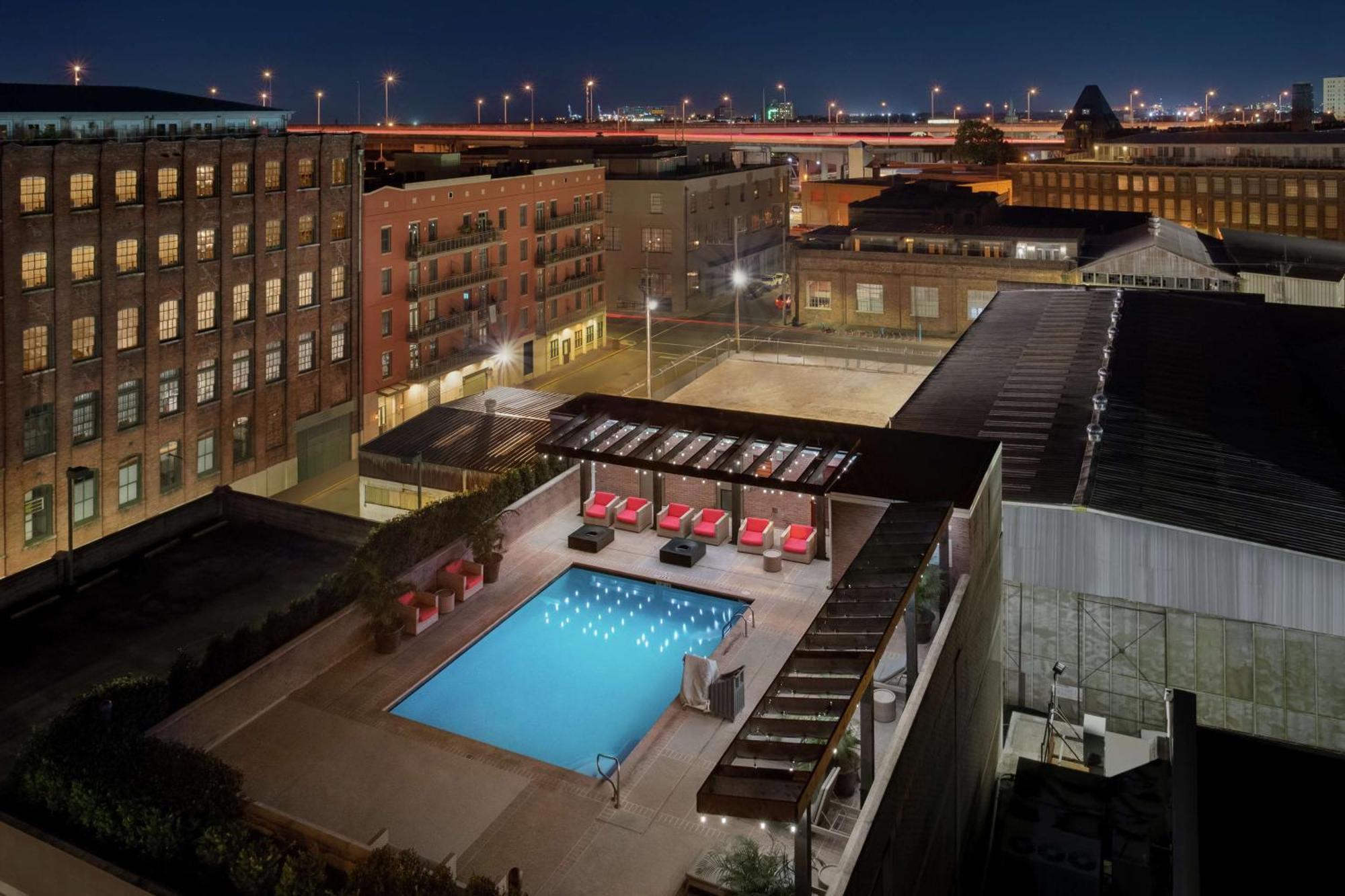 Hotel Hilton Garden Convention Center 3*