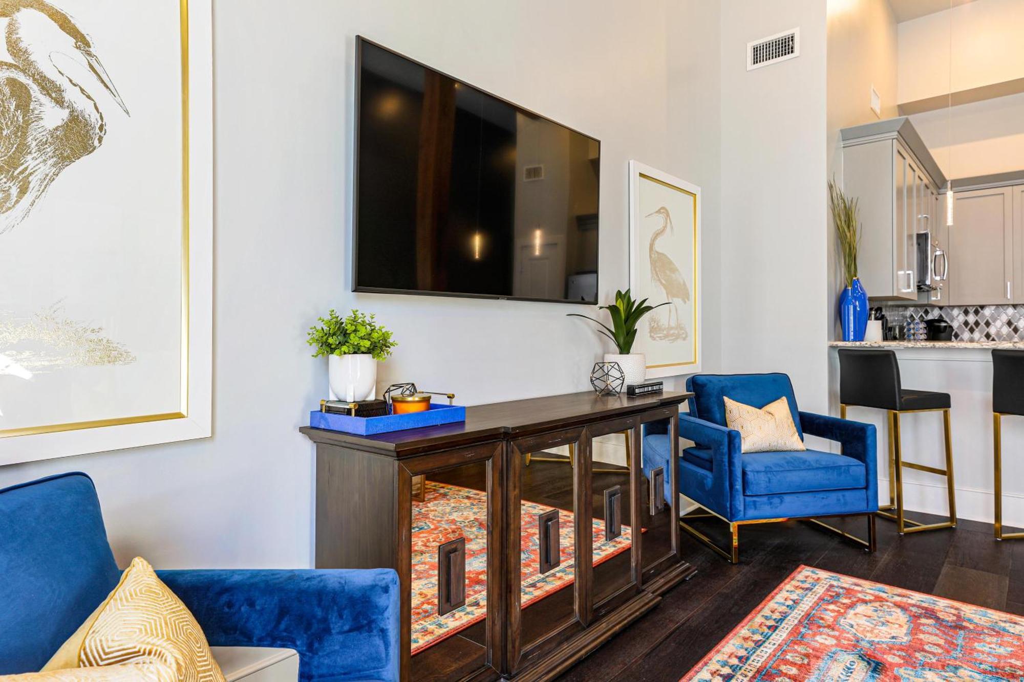 The Steamboat Apartment New Orleans
