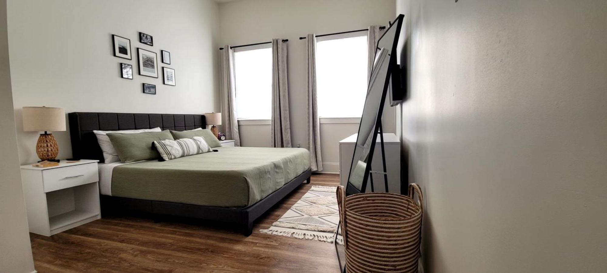 Entire Spacious Vacation - Close To Attractions Villa *
