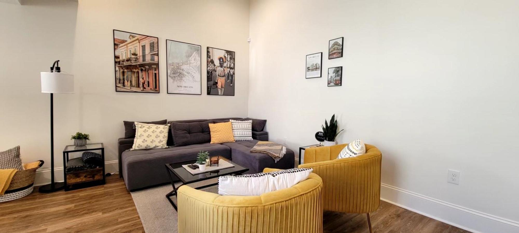Entire Spacious Vacation - Close To Attractions Villa