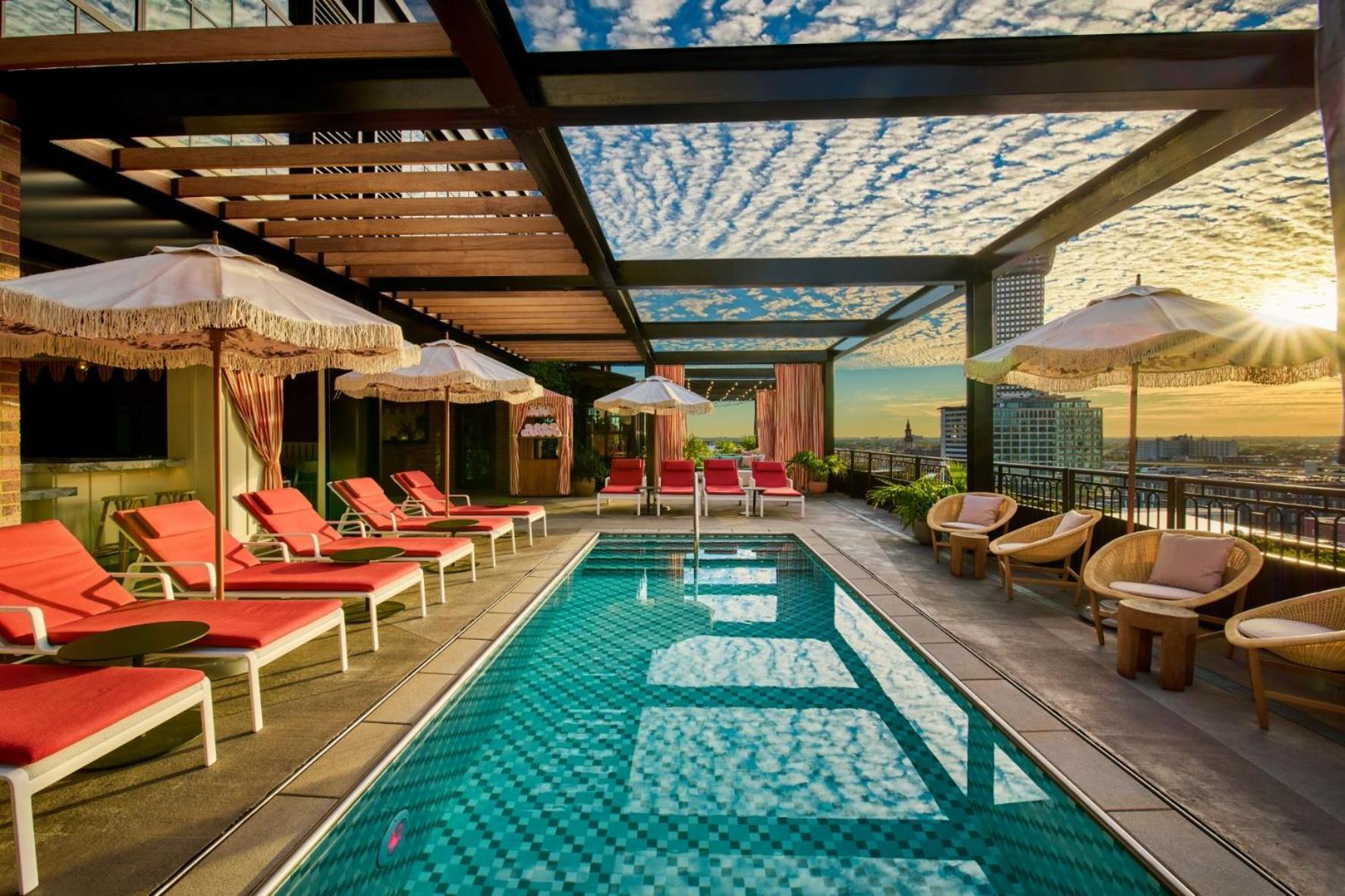 Virgin Hotel 4*