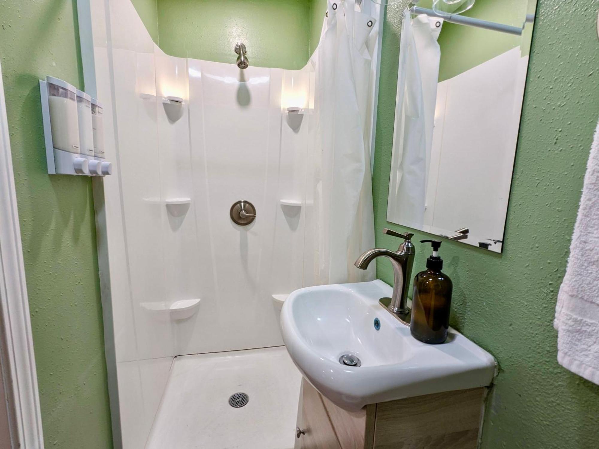 Weebiii Apartment