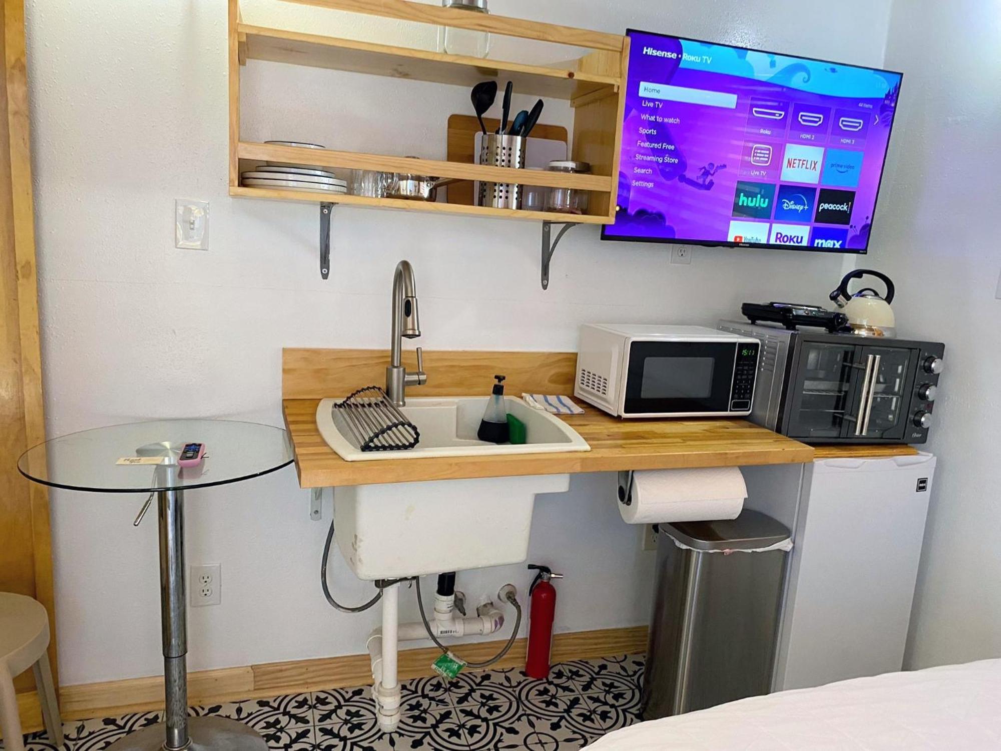 Weebiii Apartment *