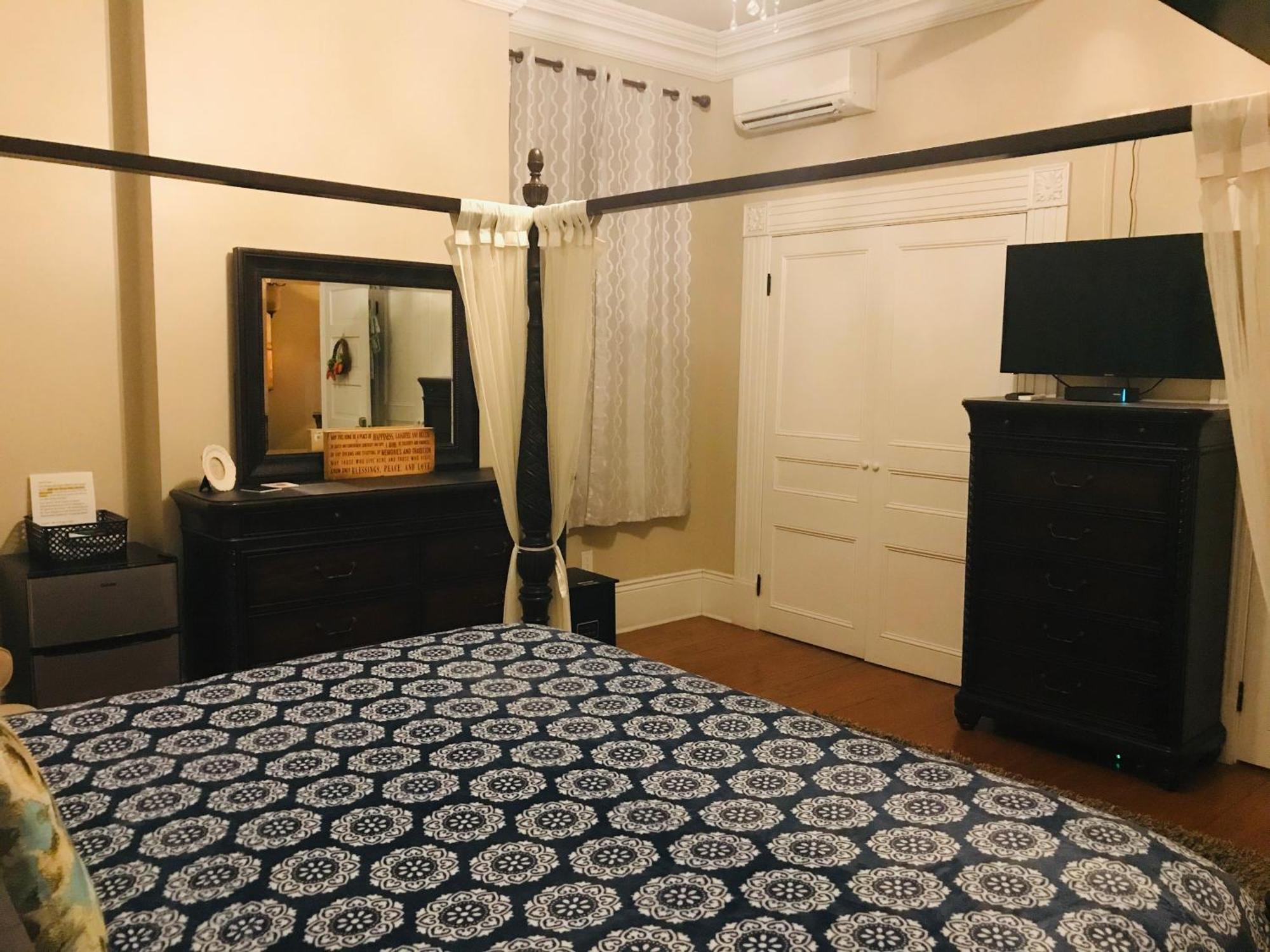 Wg Creole House 1850 Guest house New Orleans
