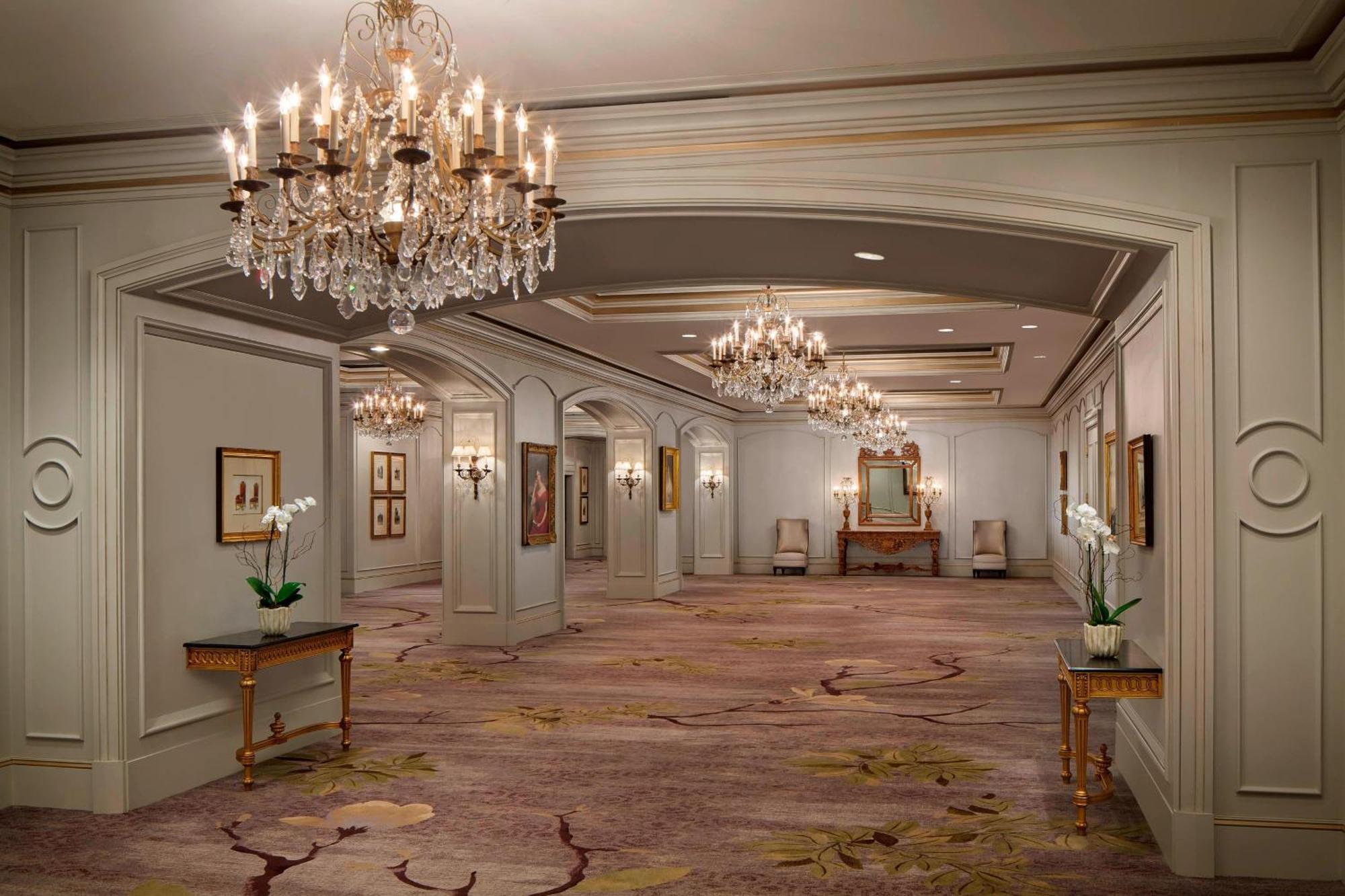 The Ritz-carlton,