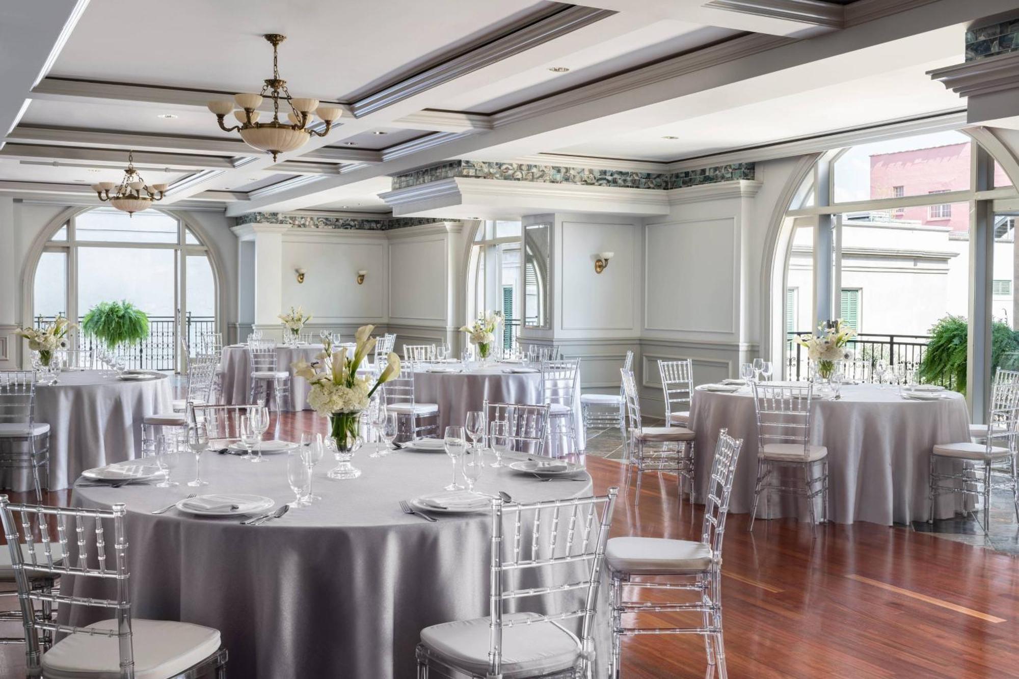 The Ritz-carlton, Hotel
