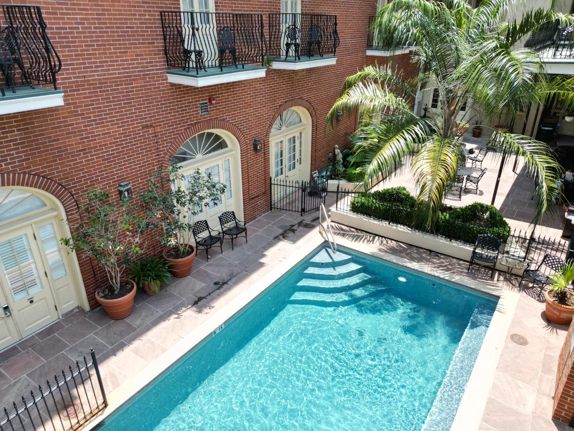 St. Marie Hotel