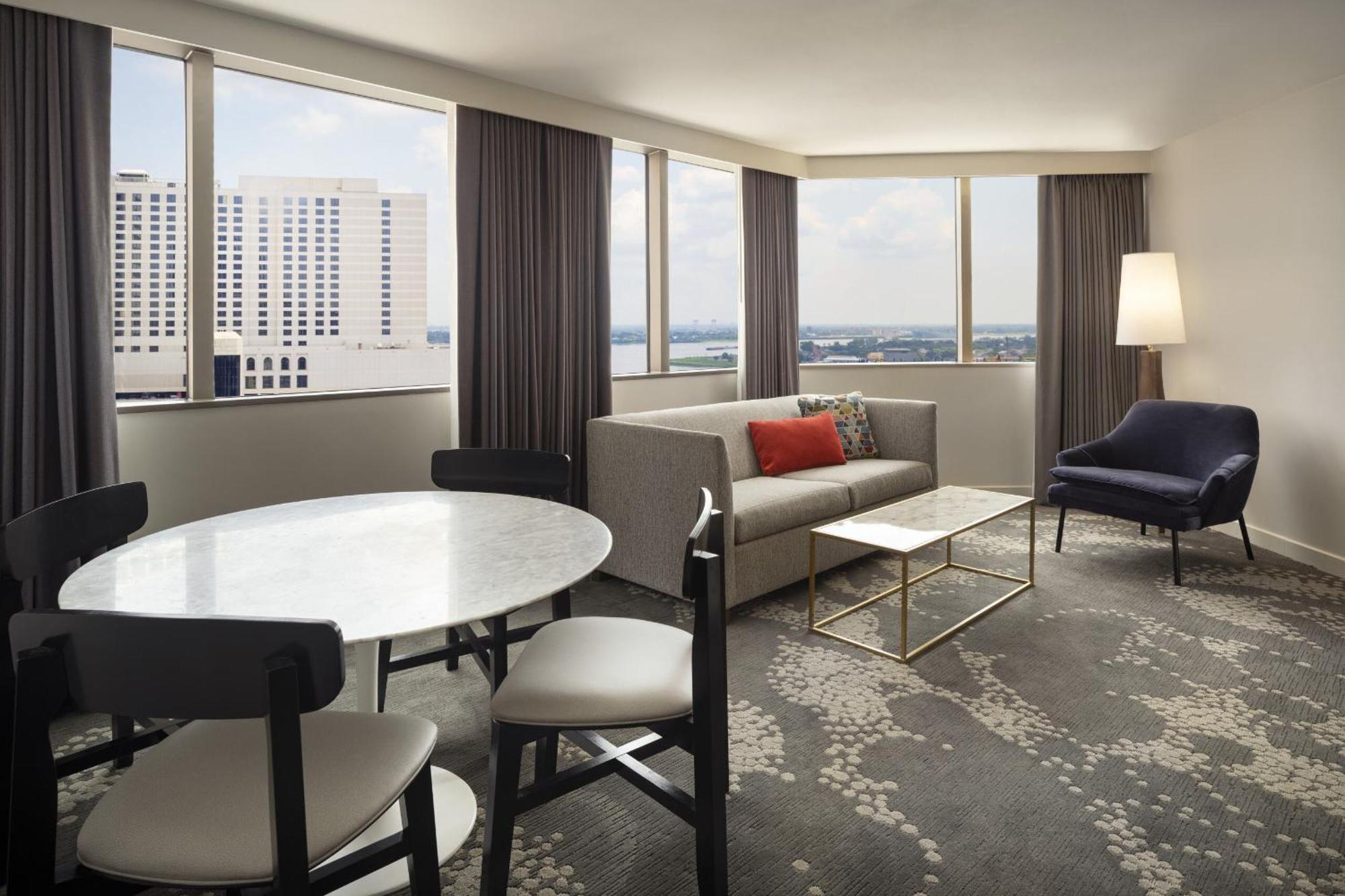 Le Meridien 4*