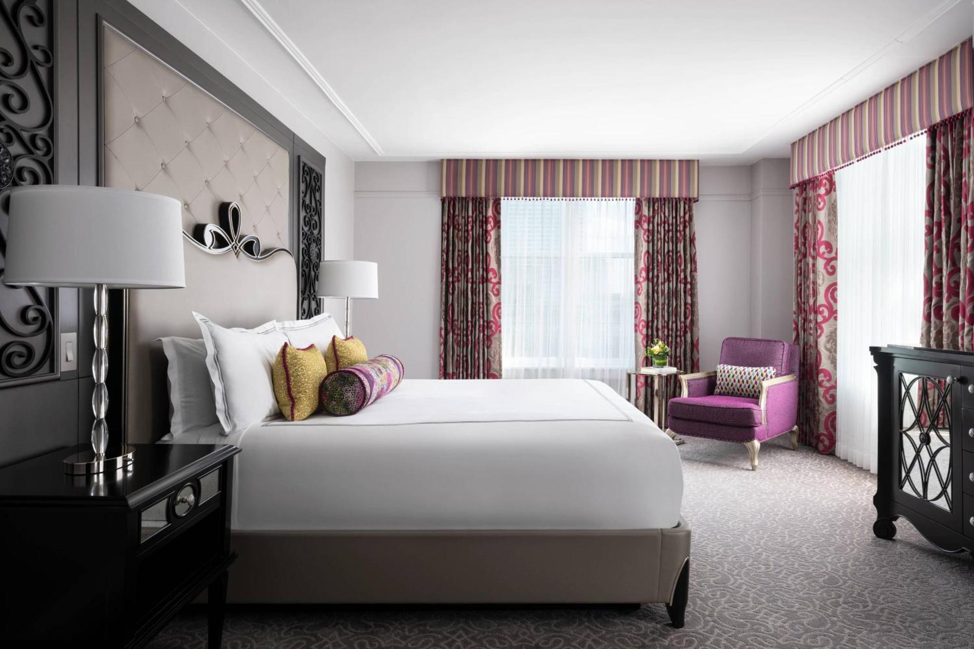 The Ritz-carlton,