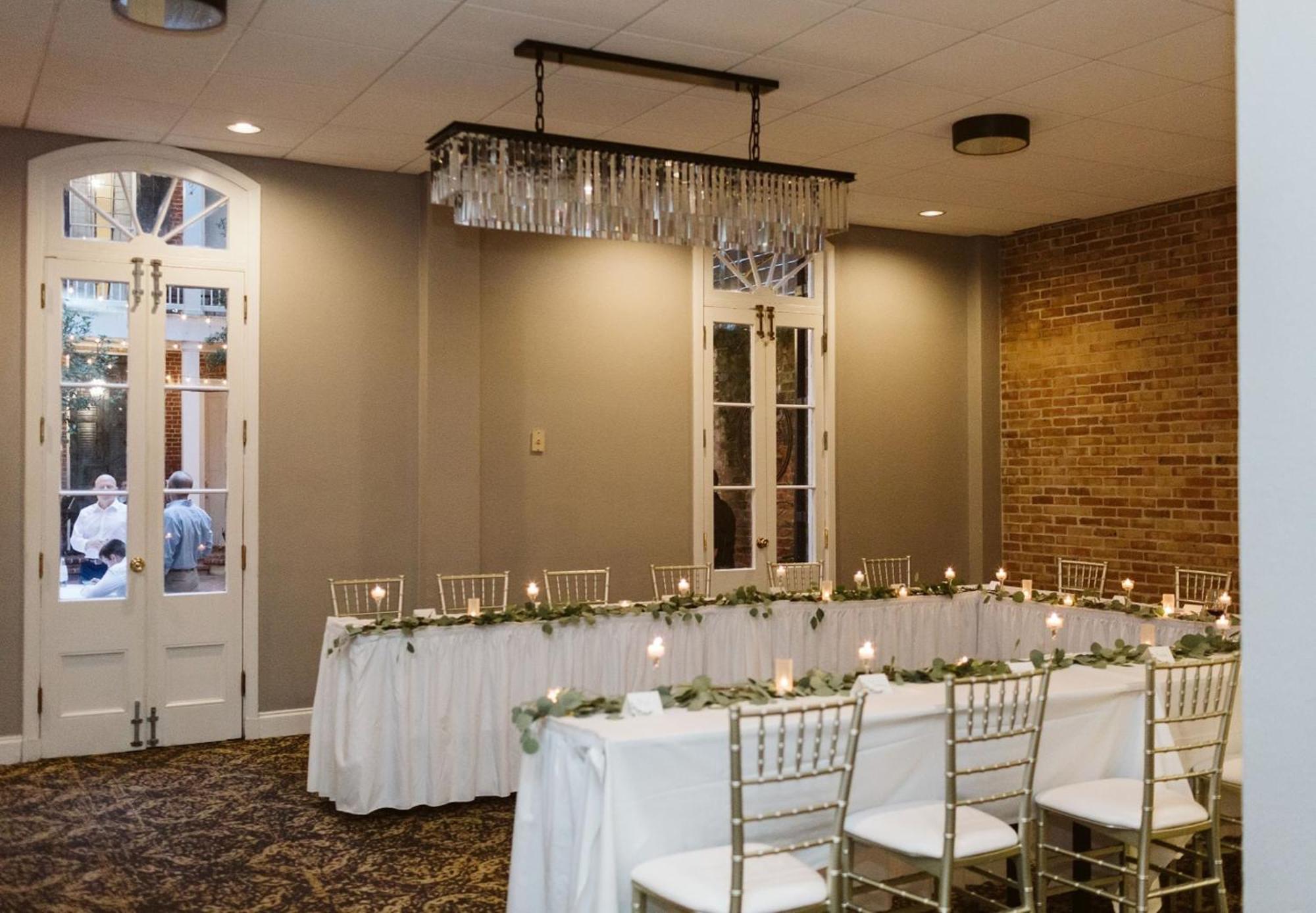 Holiday French Quarter-chateau Lemoyne By Ihg Hotel 3*
