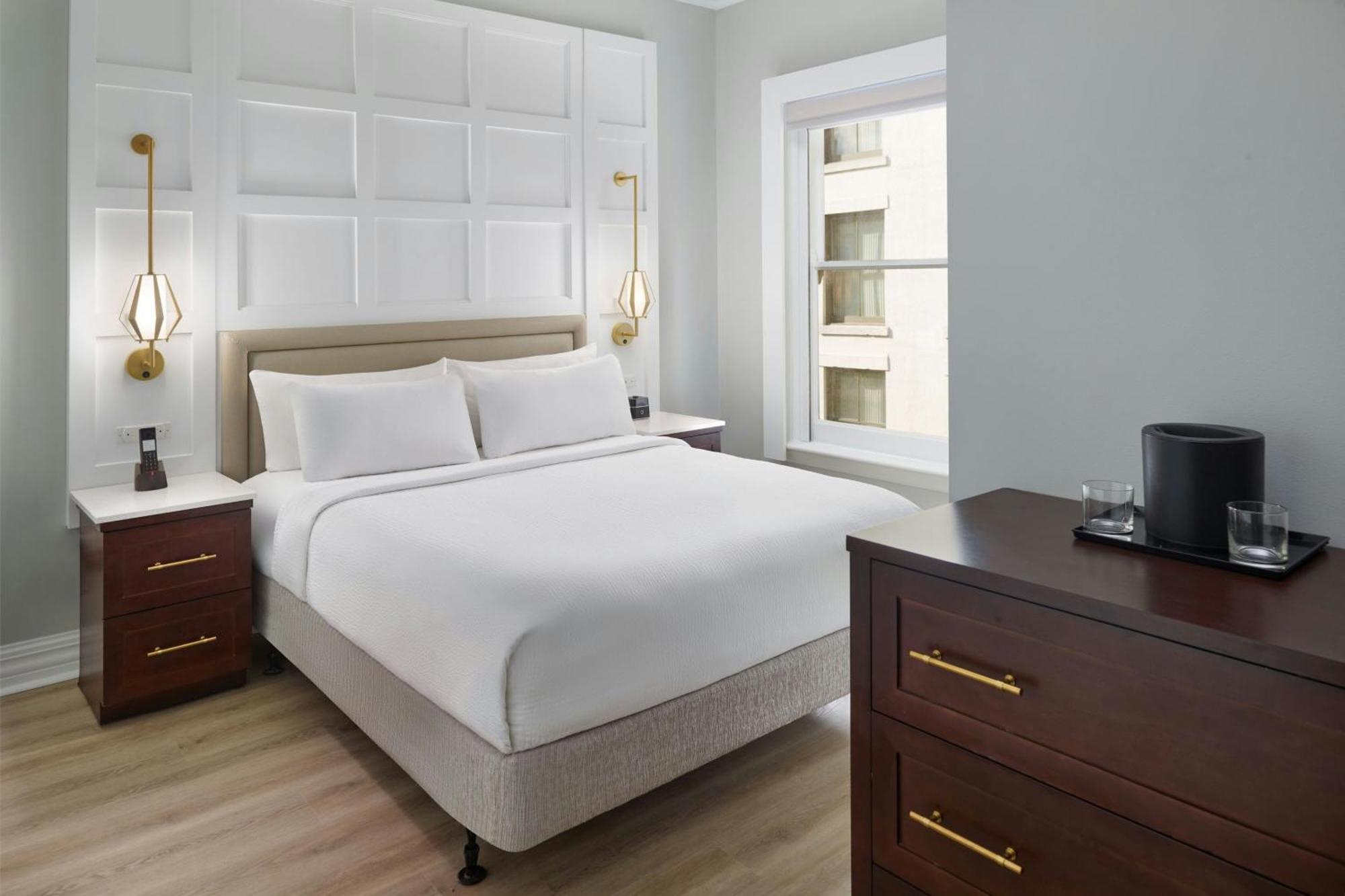 Courtyard By Marriott French Quarter/iberville